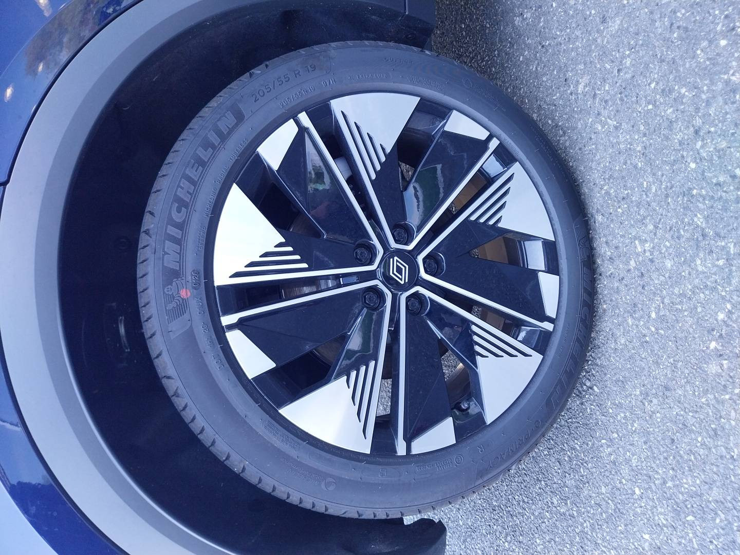 Vente en ligne Renault Scenic E-Tech  220 ch grande autonomie au prix de 493 €