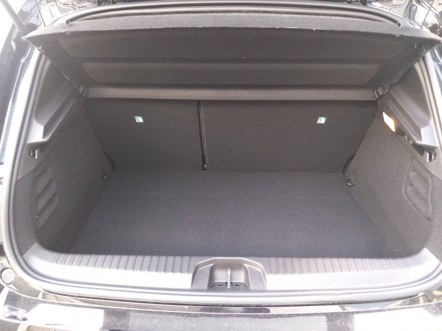 Vente en ligne Renault Clio 5 Clio E-Tech full hybrid 145 ch GSR2 au prix de 24 490 €