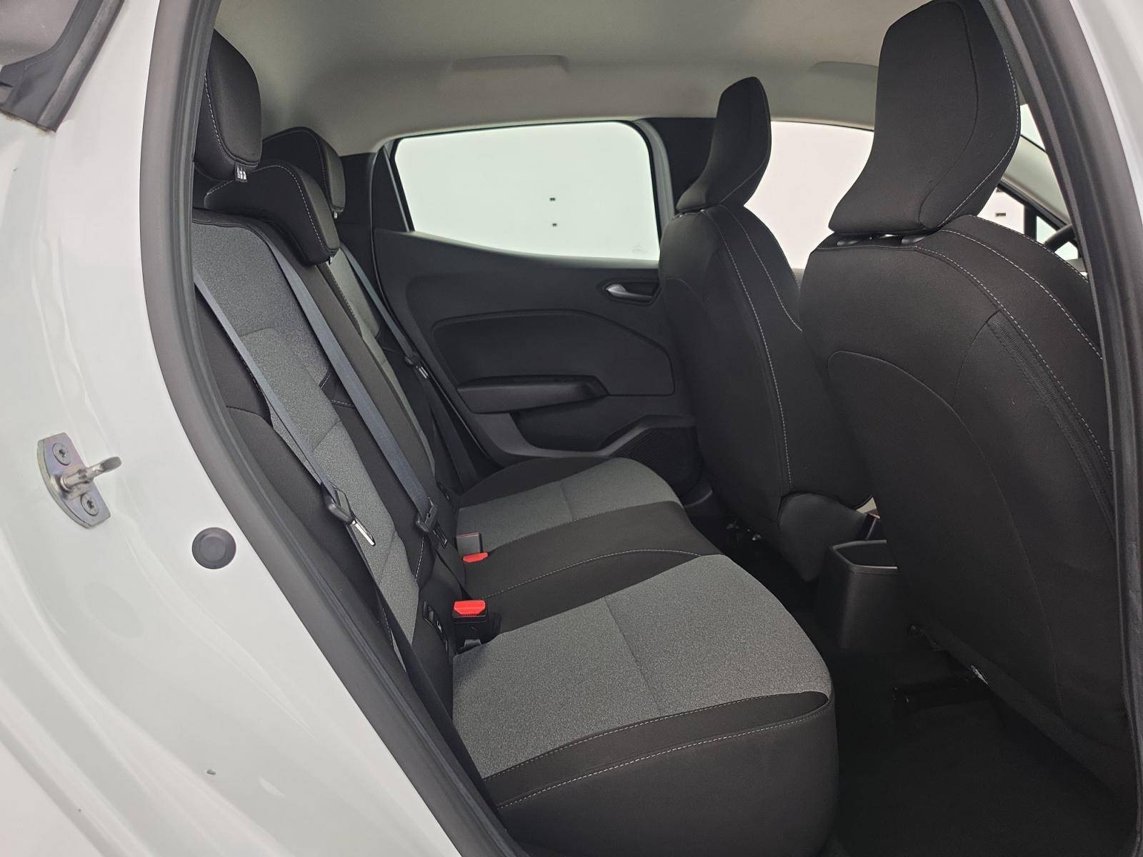Vente en ligne Renault Clio 5 Clio TCe 90 au prix de 14 850 €