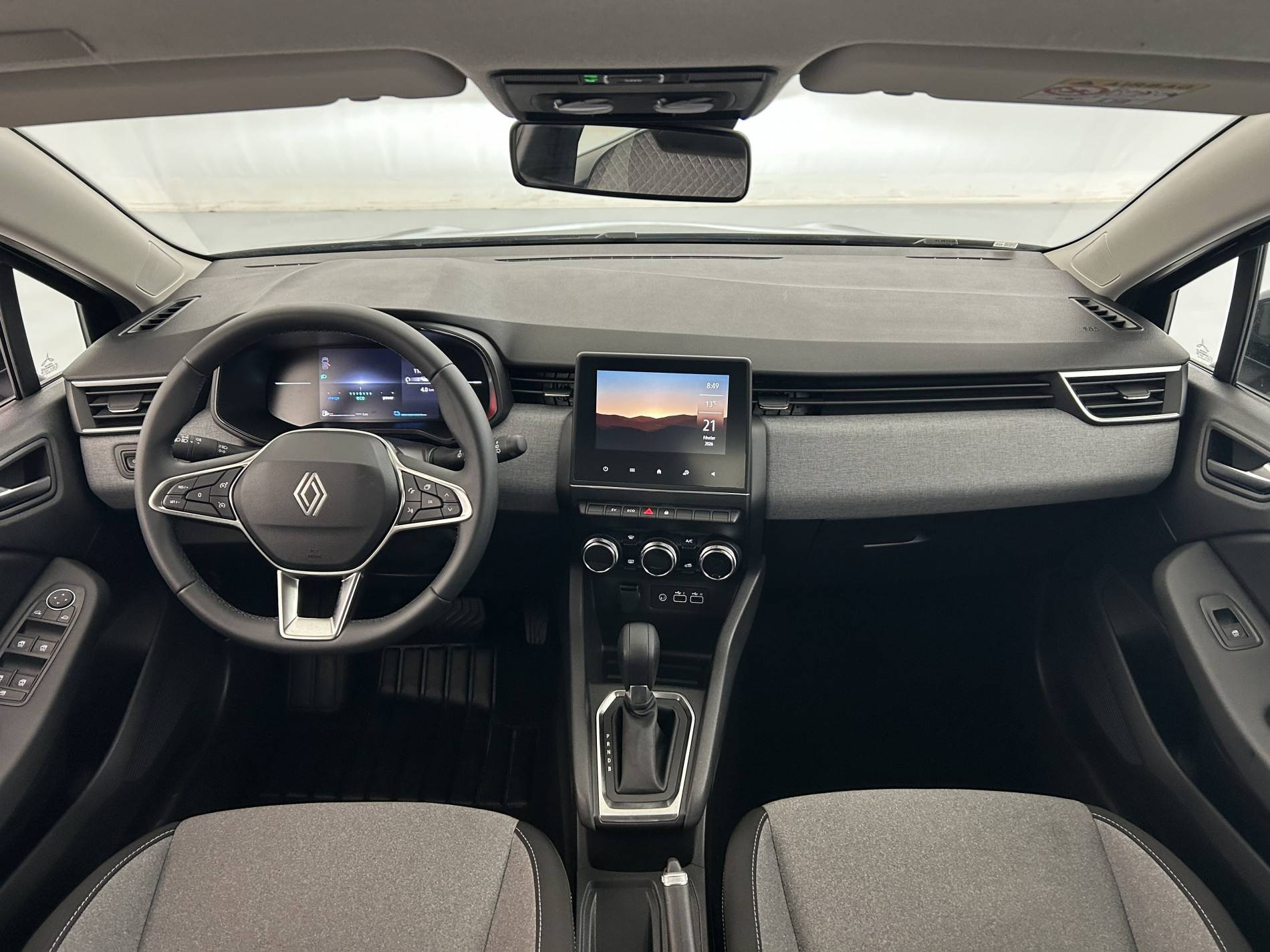 Vente en ligne Renault Clio 5 Clio E-Tech full hybrid 145 ch GSR2 au prix de 20 300 €