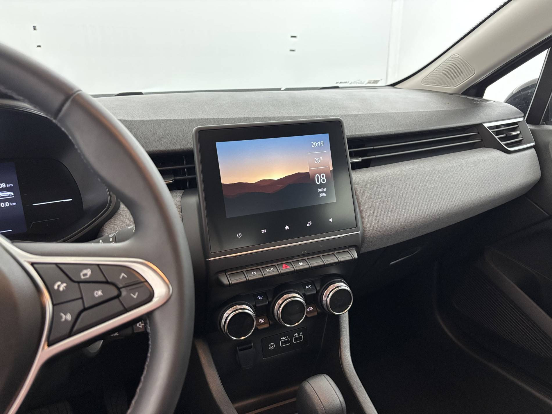 Vente en ligne Renault Clio 5 Clio E-Tech full hybrid 145 ch GSR2 au prix de 18 890 €