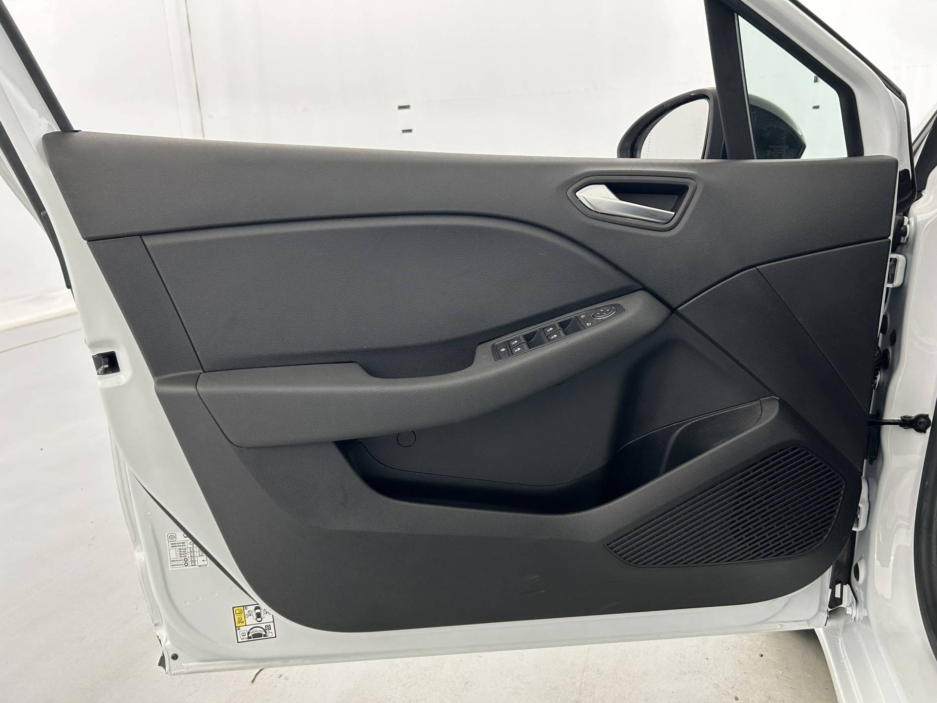 Vente en ligne Renault Clio 5 Clio TCe 90 au prix de 14 990 €
