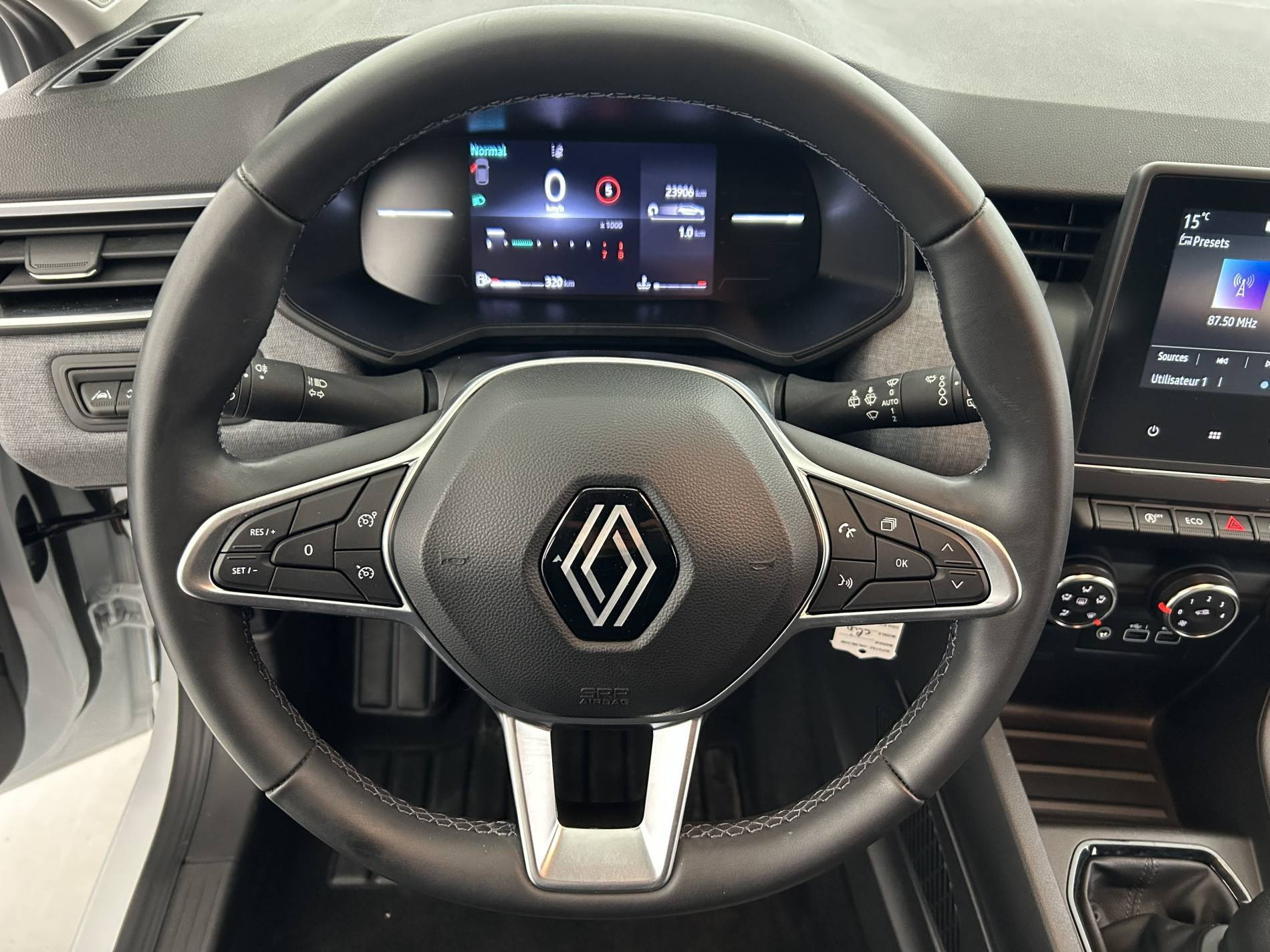 Vente en ligne Renault Clio 5 Clio TCe 90 au prix de 15 290 €