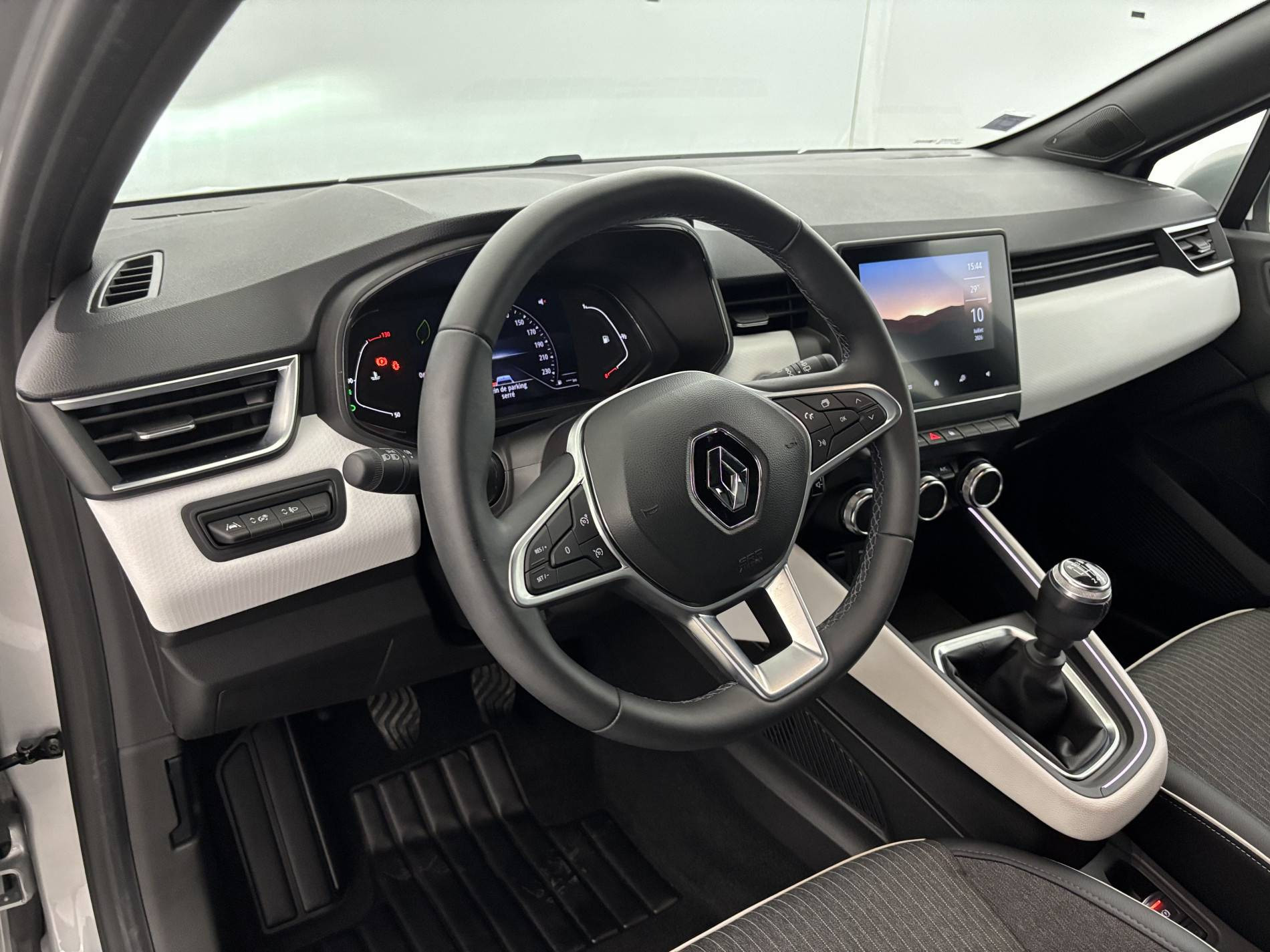 Vente en ligne Renault Clio 5 Clio TCe 90 - 21N au prix de 14 890 €