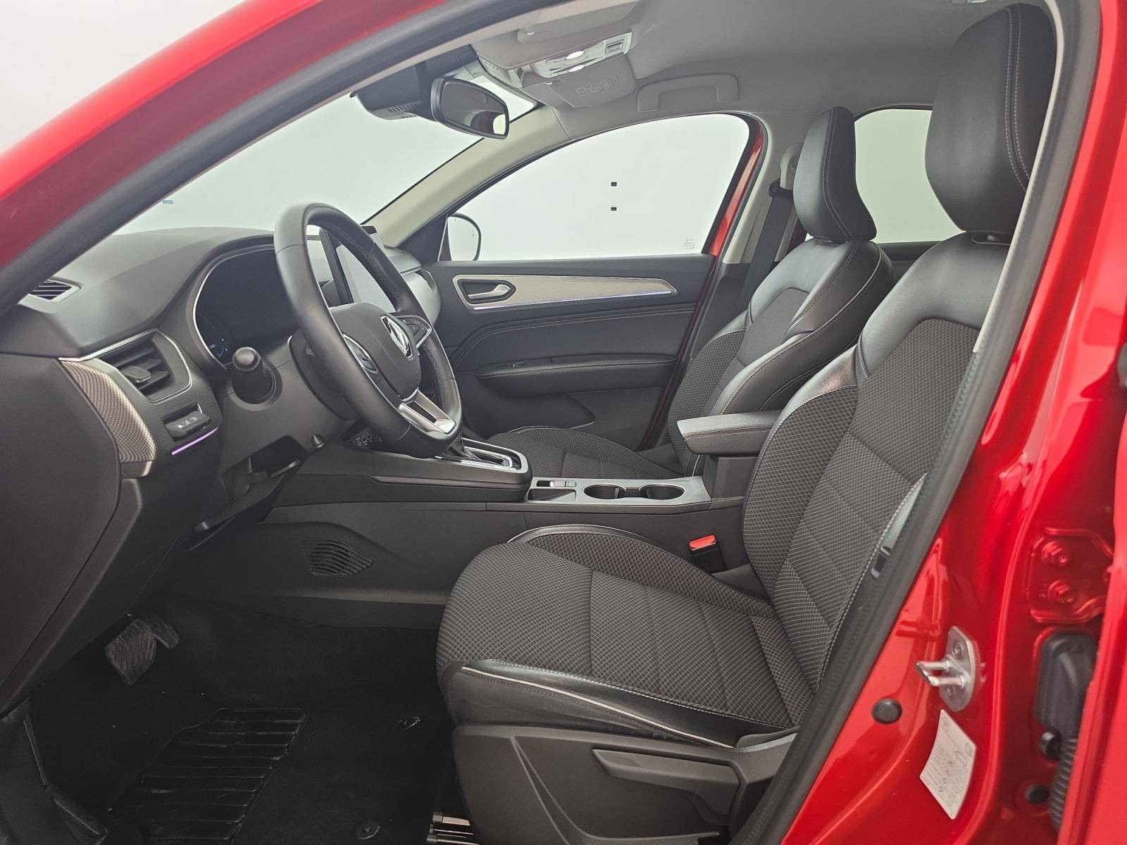 Vente en ligne Renault Arkana  E-Tech hybride 145 - 22 au prix de 17 990 €