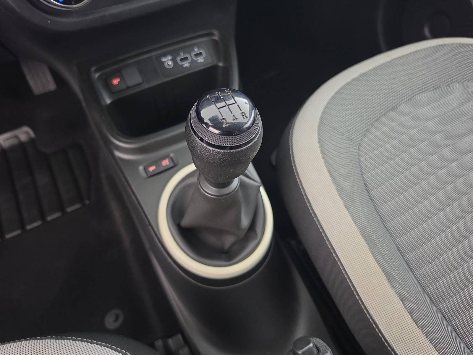 Vente en ligne Renault Twingo 3  SCe 65 - 21 au prix de 12 400 €