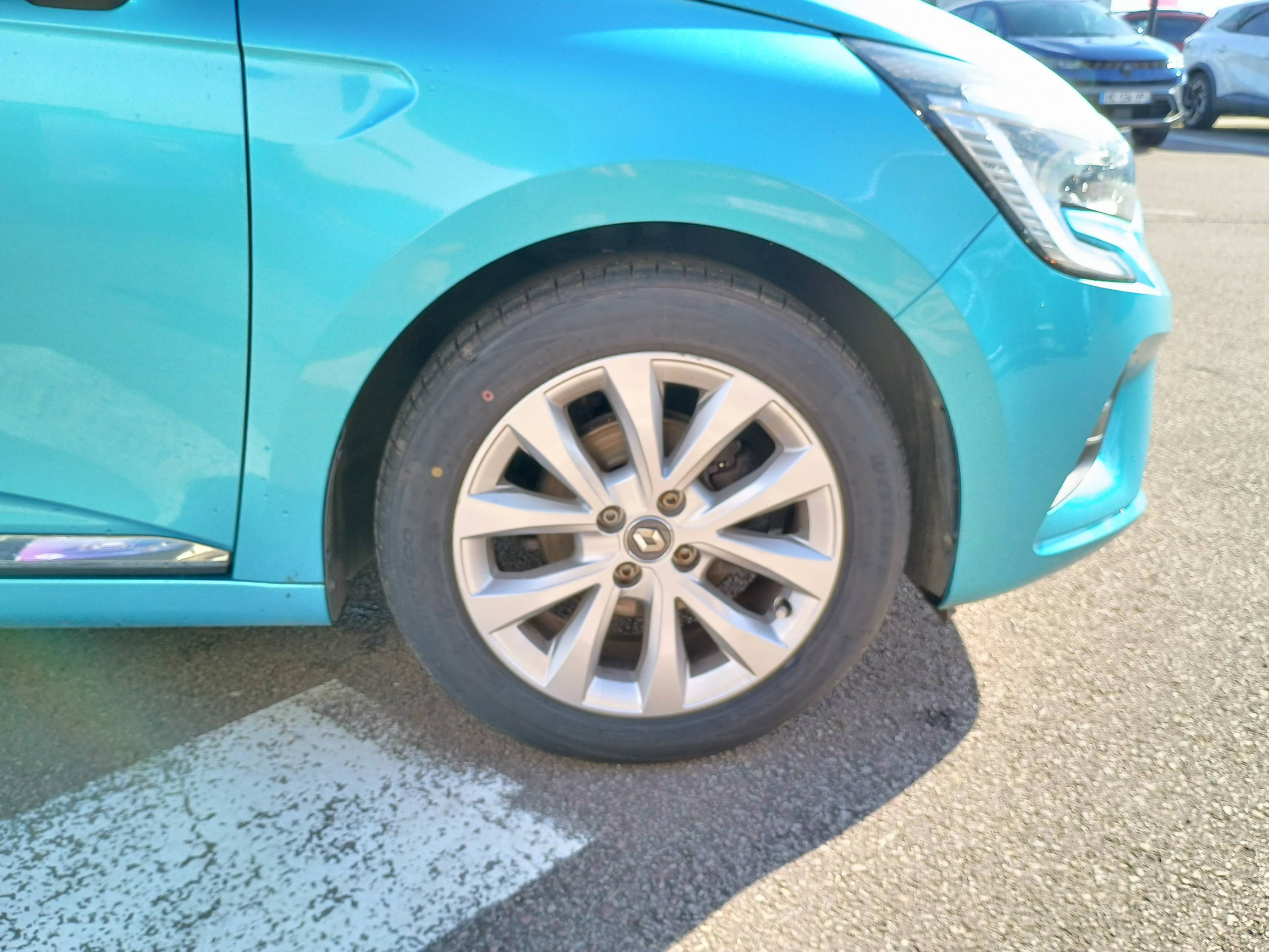 Vente en ligne Renault Clio 5 Clio SCe 65 au prix de 12 390 €