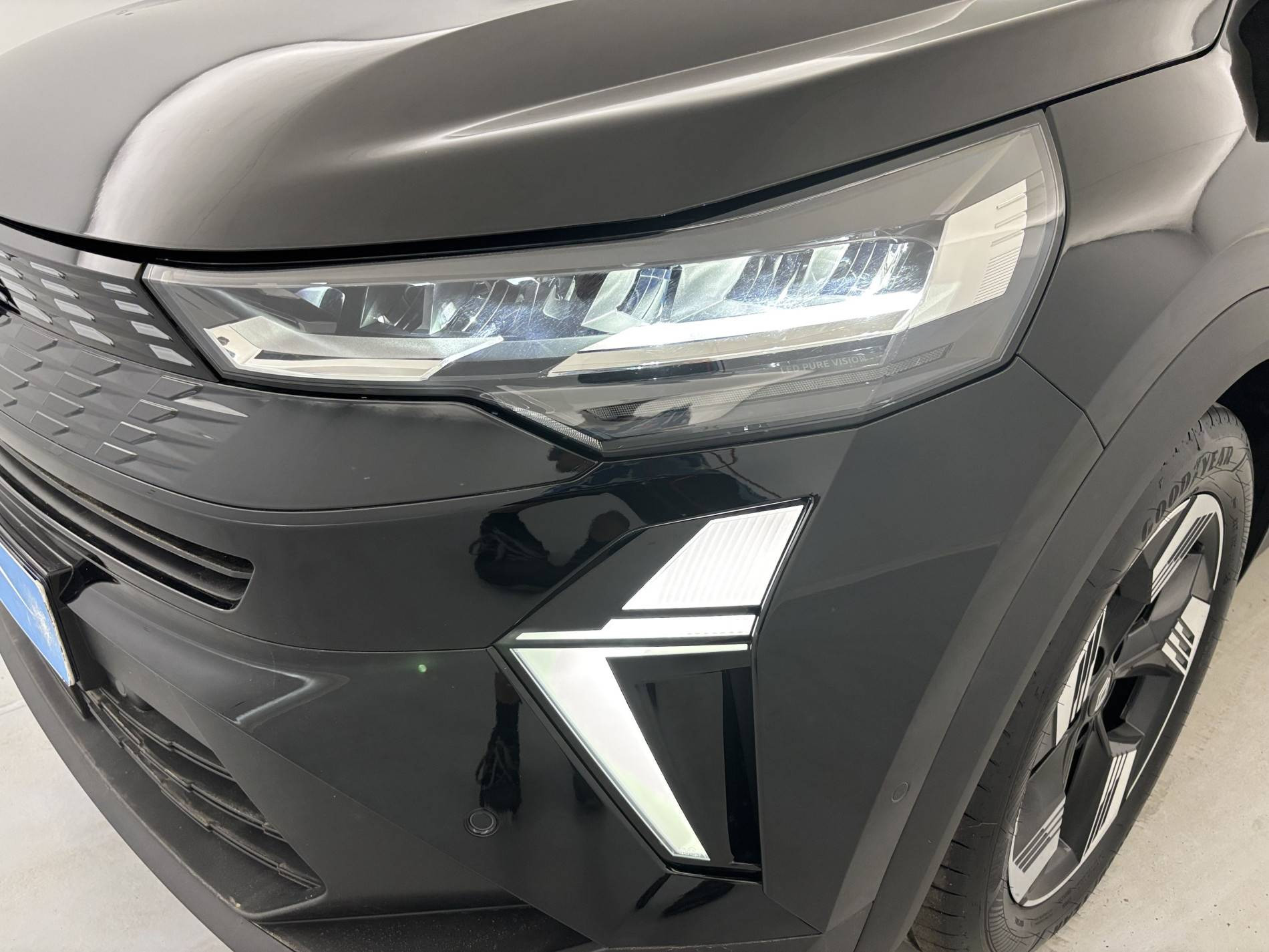 Vente en ligne Renault Symbioz  E-Tech full hybrid 145 au prix de 26 991 €