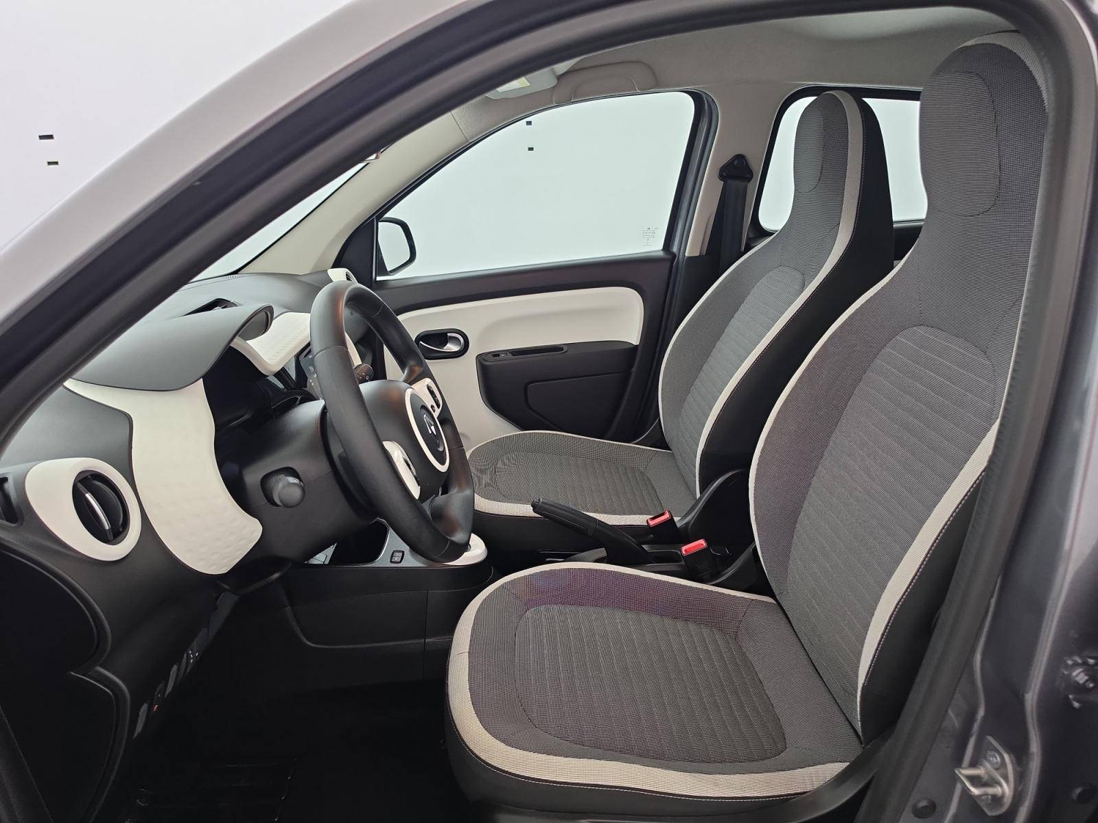 Vente en ligne Renault Twingo Electrique Twingo III E-Tech au prix de 14 890 €
