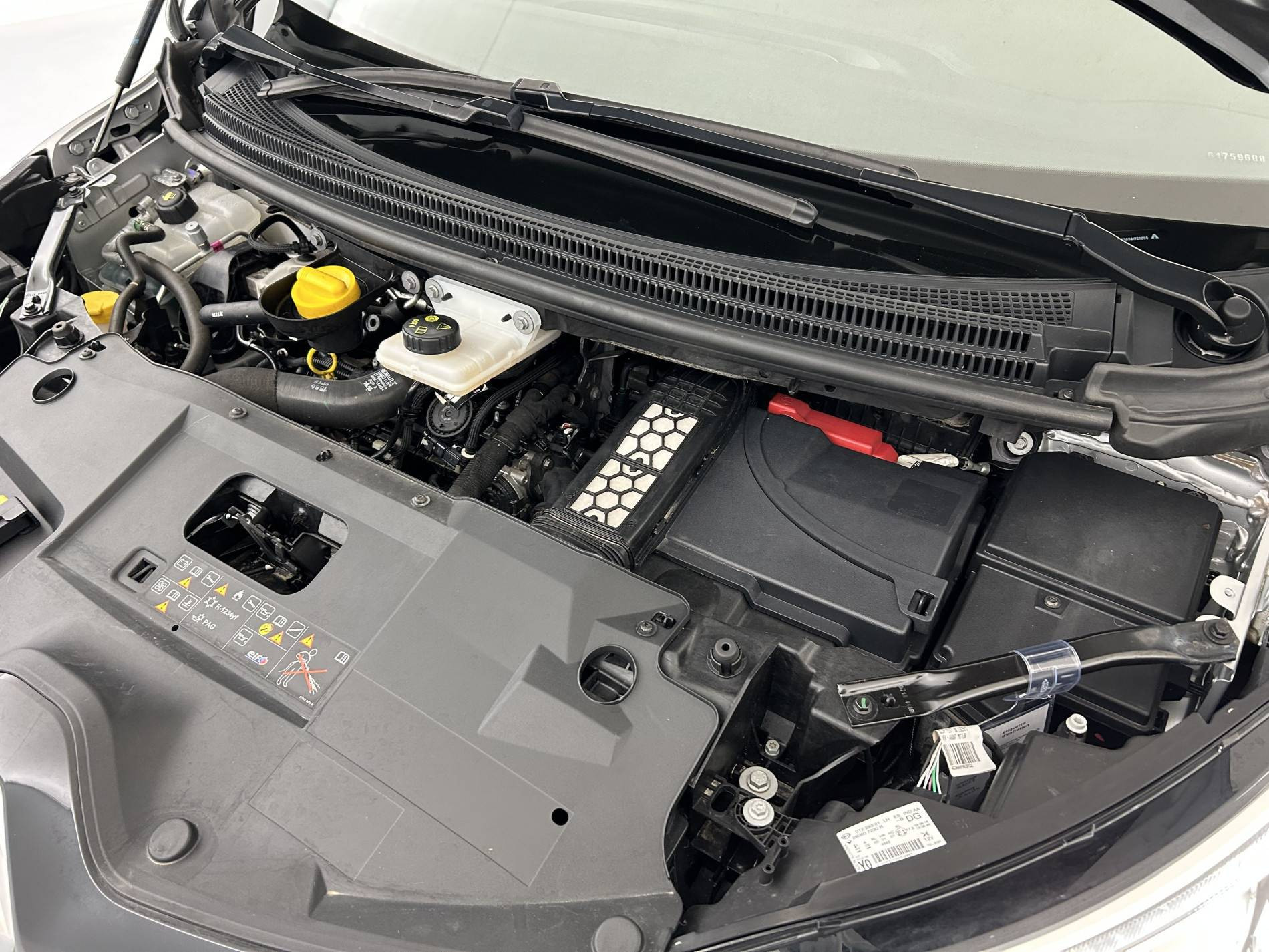 Vente en ligne Renault Scenic 4 Scenic TCe 115 FAP au prix de 13 390 €
