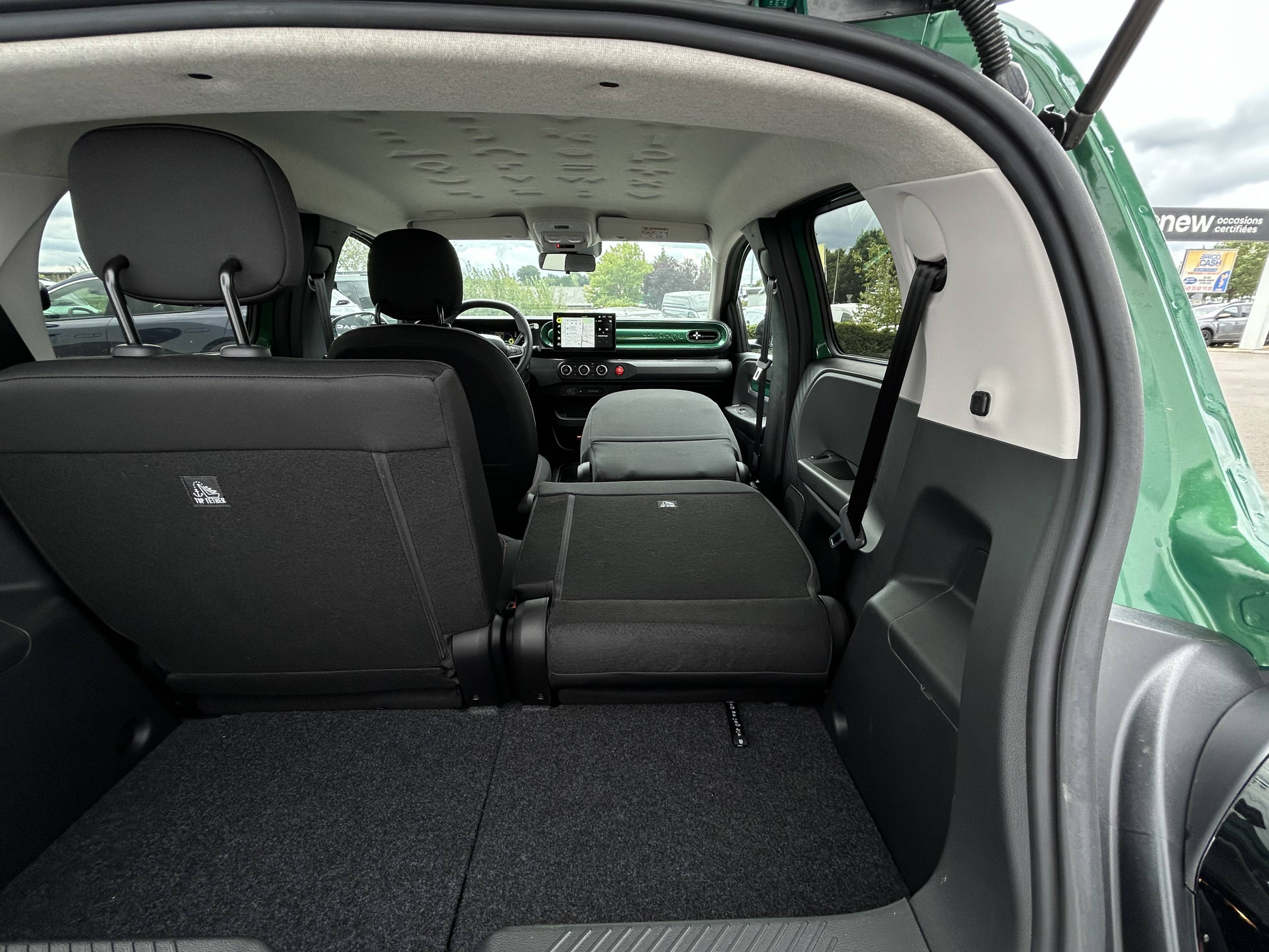 Vente en ligne Renault Twingo Electrique  80 ch autonomie urbaine au prix de 18 360 €