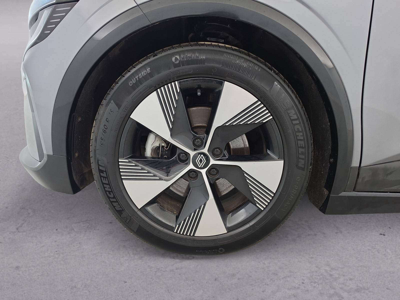 Vente en ligne Renault Megane E-Tech  EV60 220 ch super charge au prix de 24 499 €