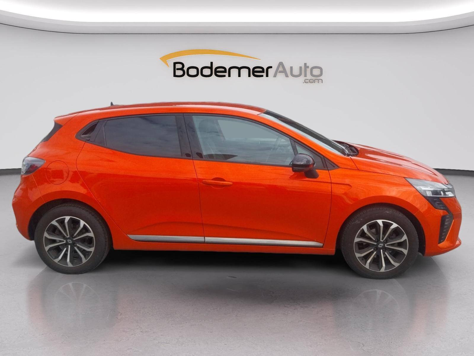 Vente en ligne Renault Clio 5 Clio Eco-G 100 ch GSR2 au prix de 16 990 €