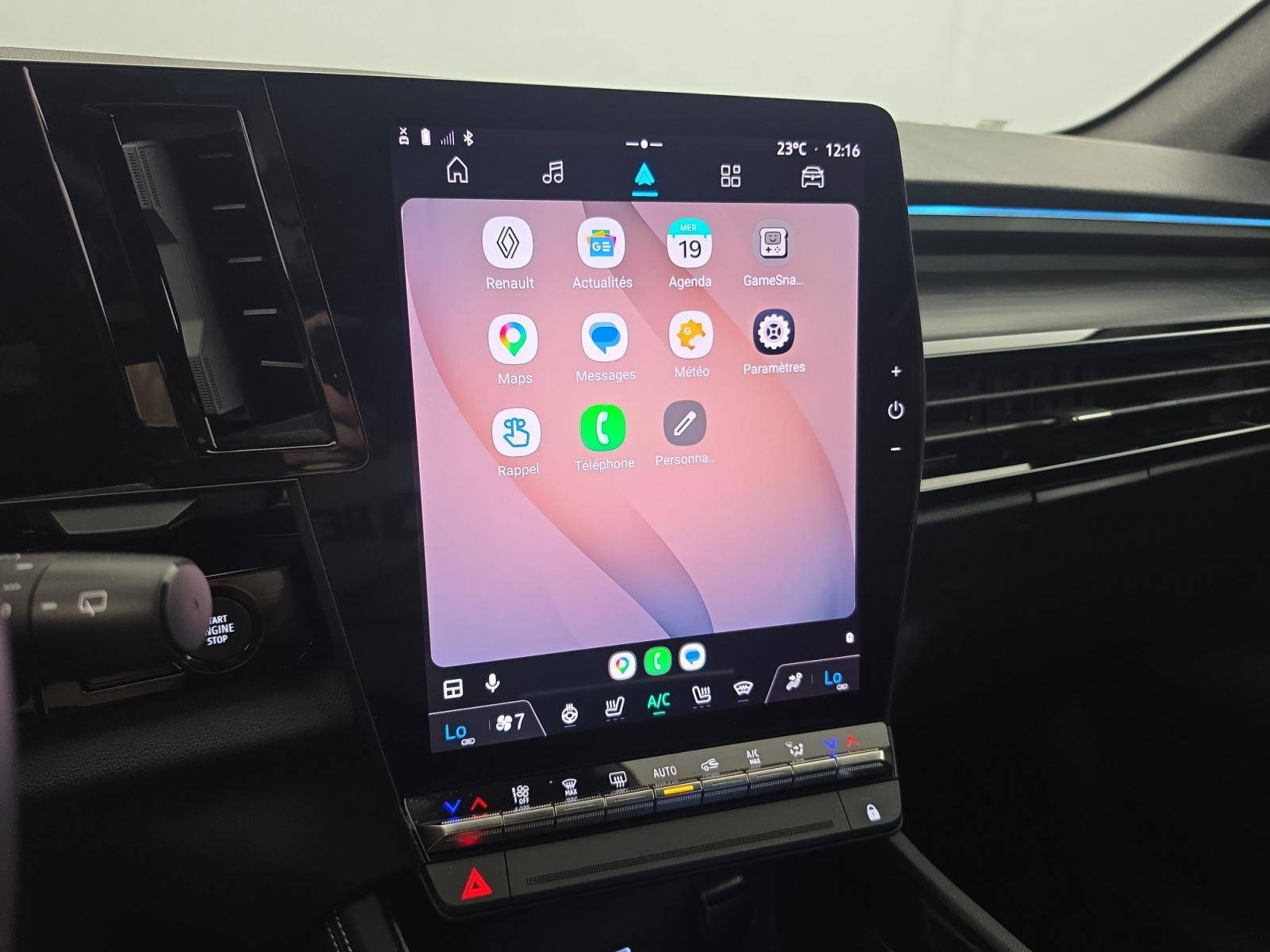 Vente en ligne Renault Austral  E-Tech hybrid 200 au prix de 28 990 €