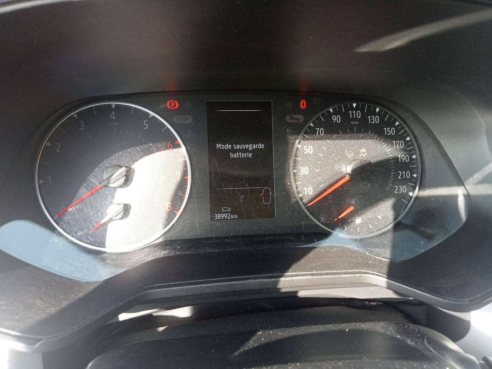 Vente en ligne Renault Clio 5 Clio TCe 100 GPL au prix de 14 490 €