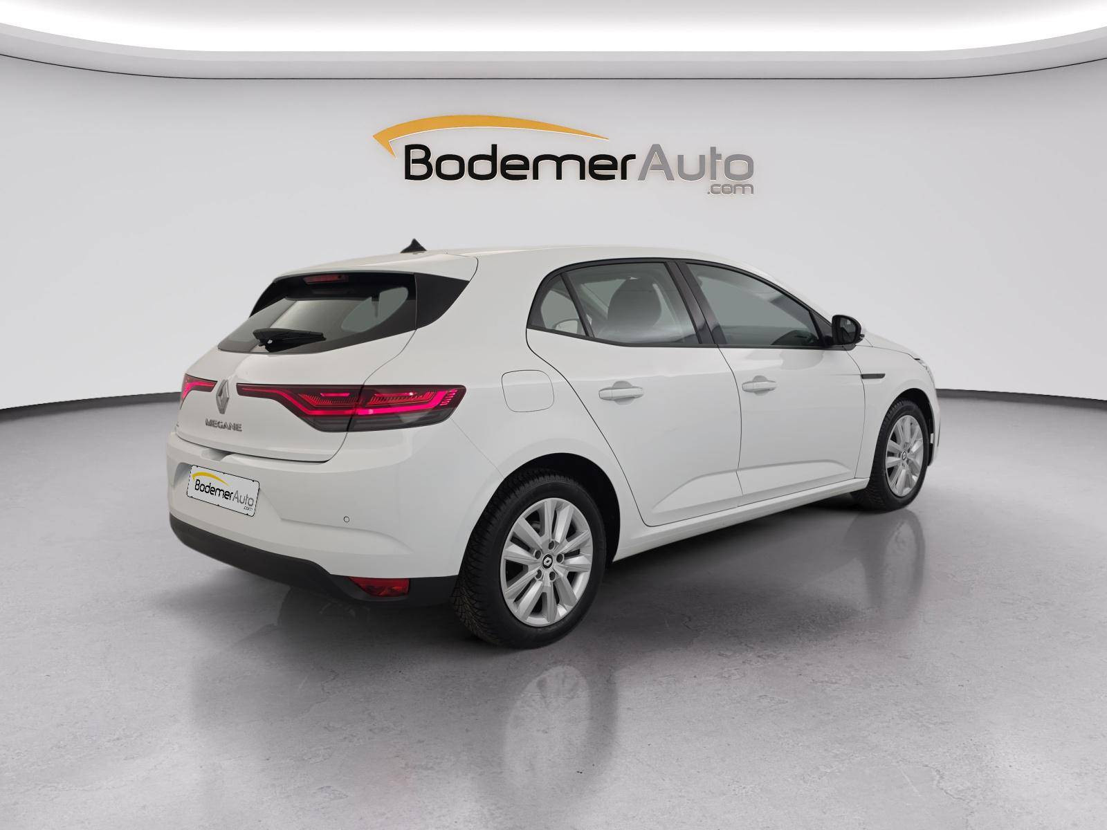 Vente en ligne Renault Megane 4 Mégane IV Berline Blue dCi 115 - 21N au prix de 14 790 €