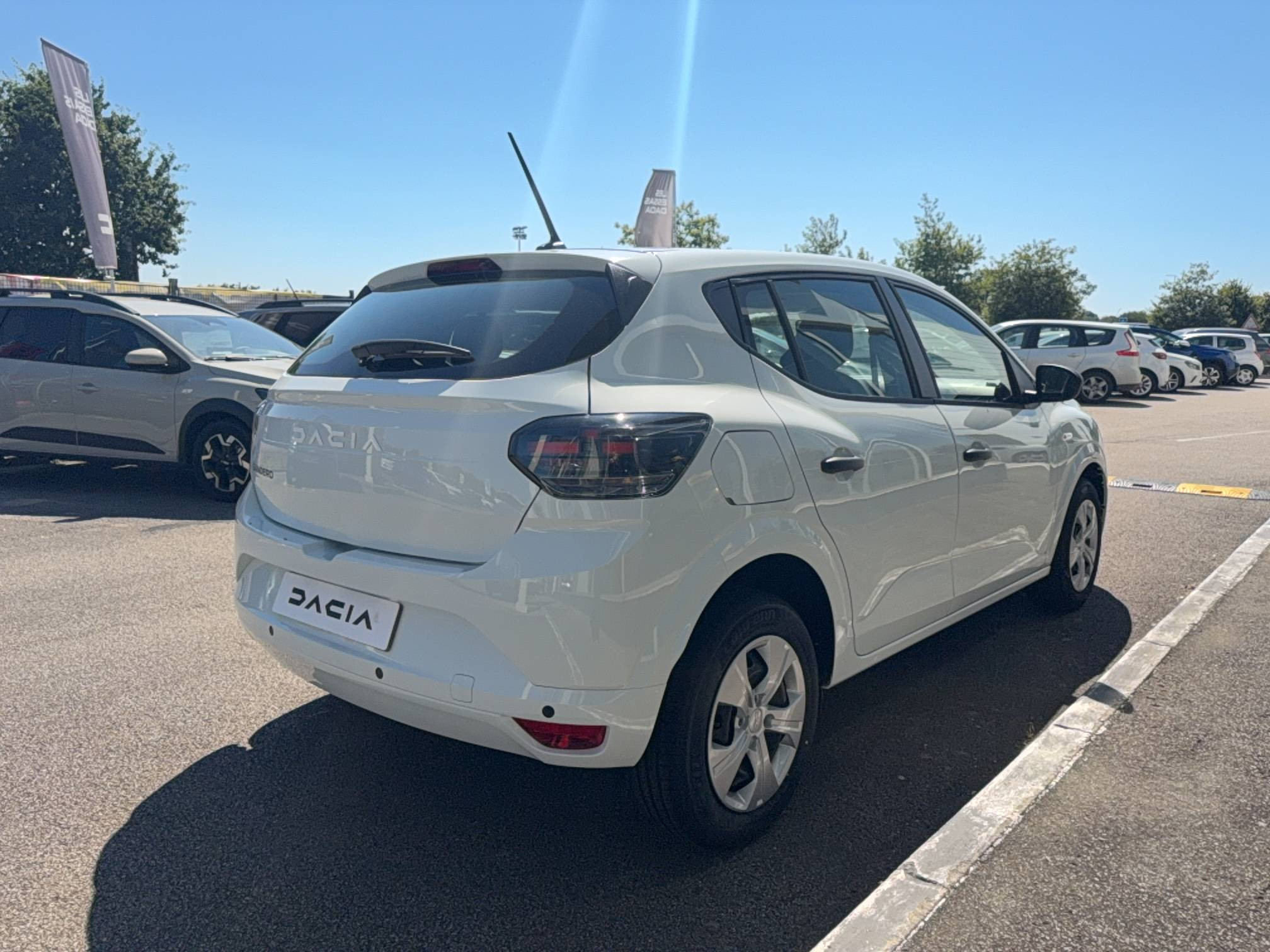 Vente en ligne Dacia Sandero  SCe 65 au prix de 13 290 €