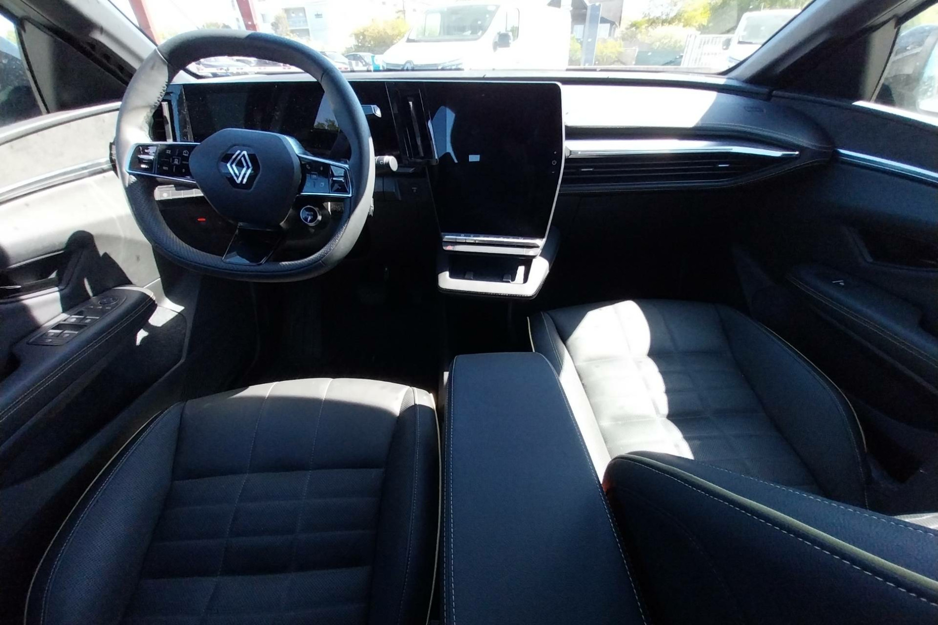 Vente en ligne Renault Megane E-Tech  220 ch autonomie confort GSR2 au prix de 31 790 €