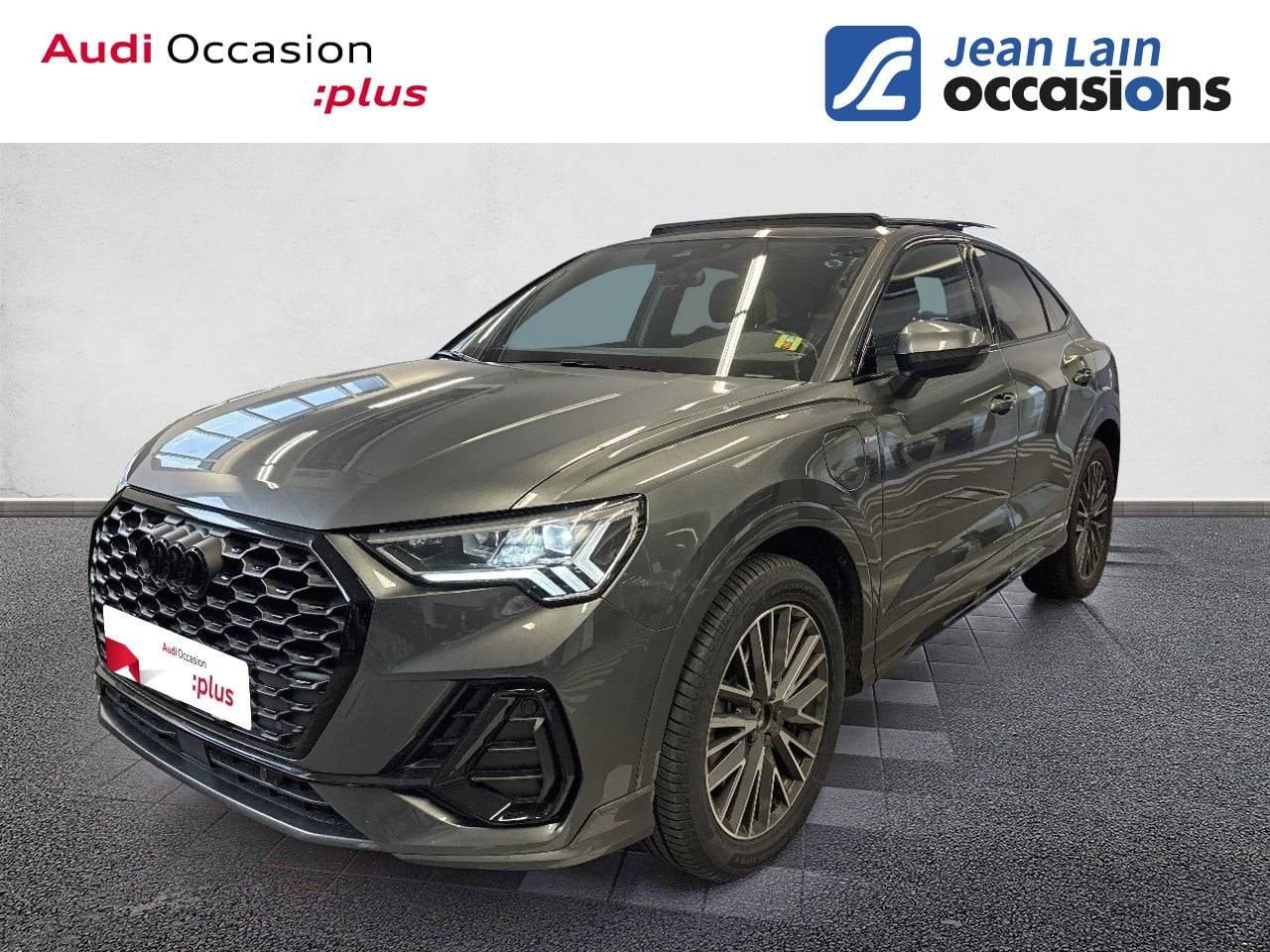 Vente en ligne AUDI Q3 SPORTBACK Q3 Sportback 45 TFSIe  245 ch S tronic 6 S line de 2022 au prix de 41 990 €