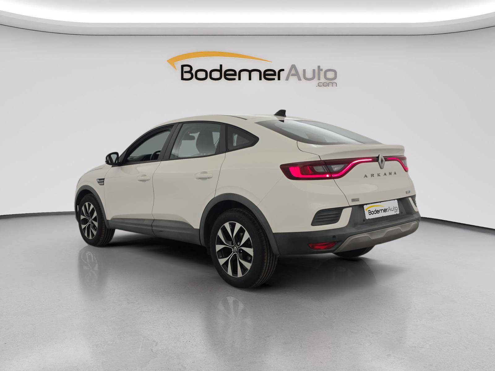 Vente en ligne Renault Arkana  E-Tech 145 au prix de 18 490 €