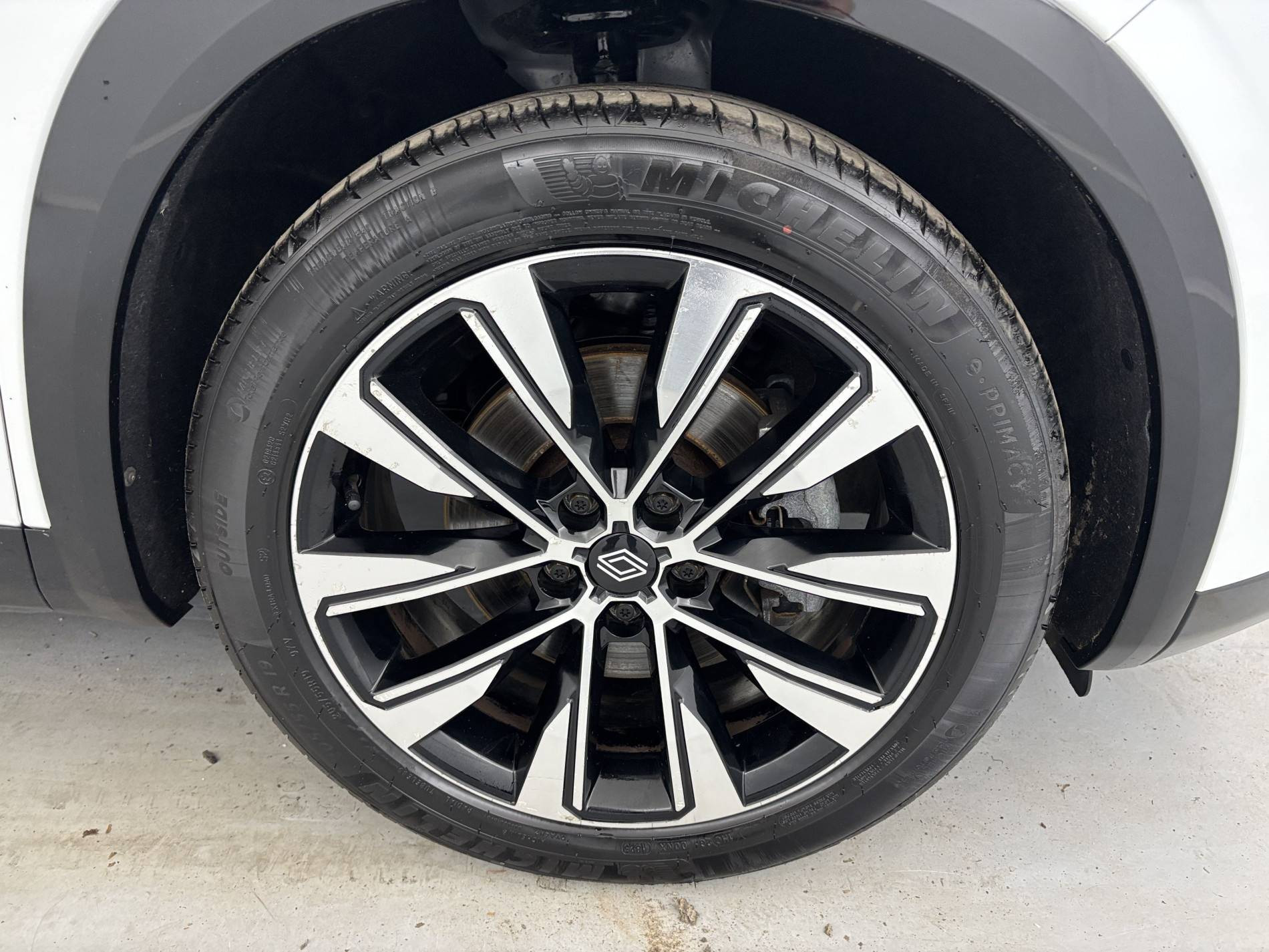 Vente en ligne Renault Austral  E-Tech hybrid 200 au prix de 27 990 €
