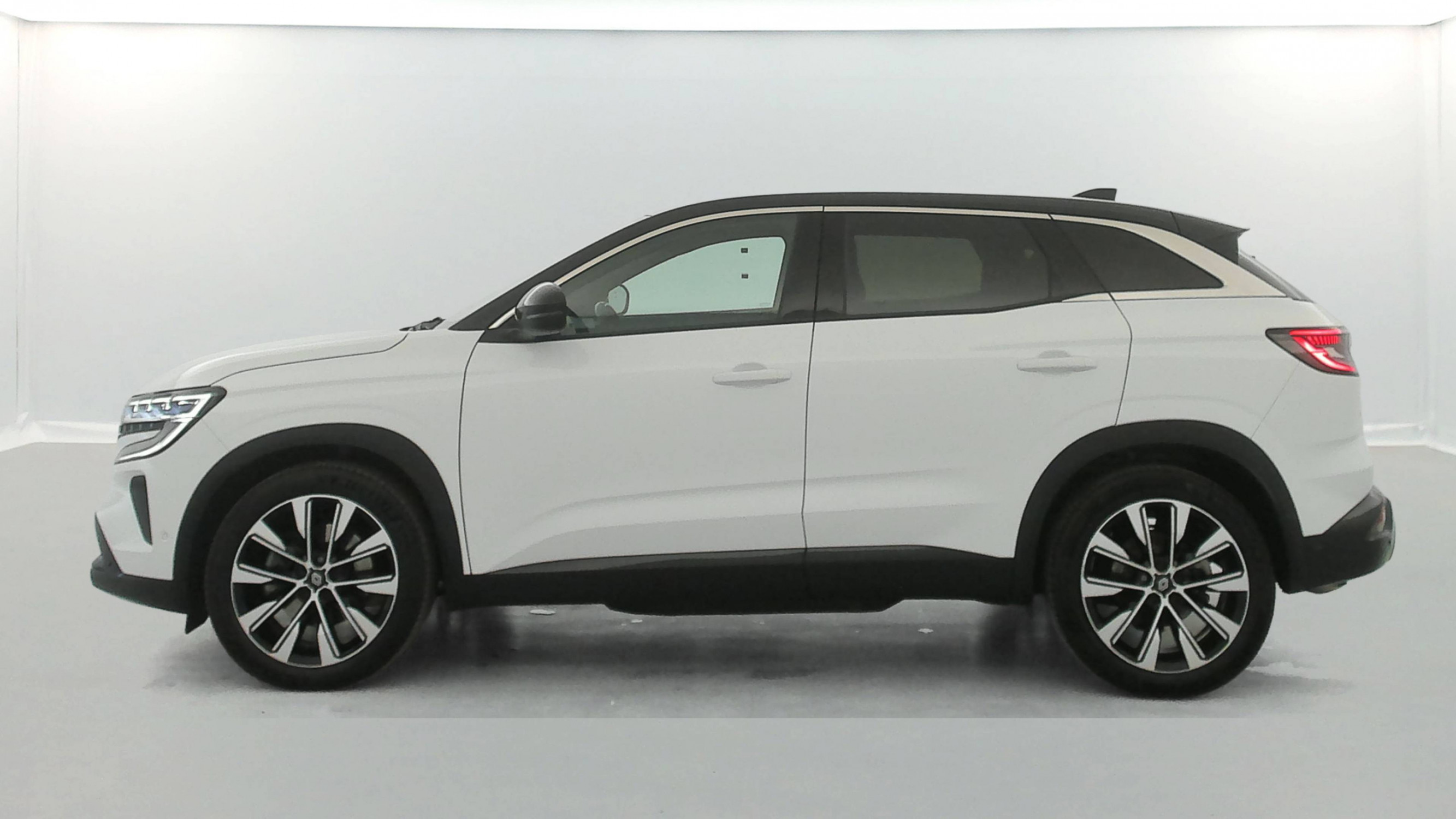 Vente en ligne Renault Austral  E-Tech hybrid 200 au prix de 26 990 €