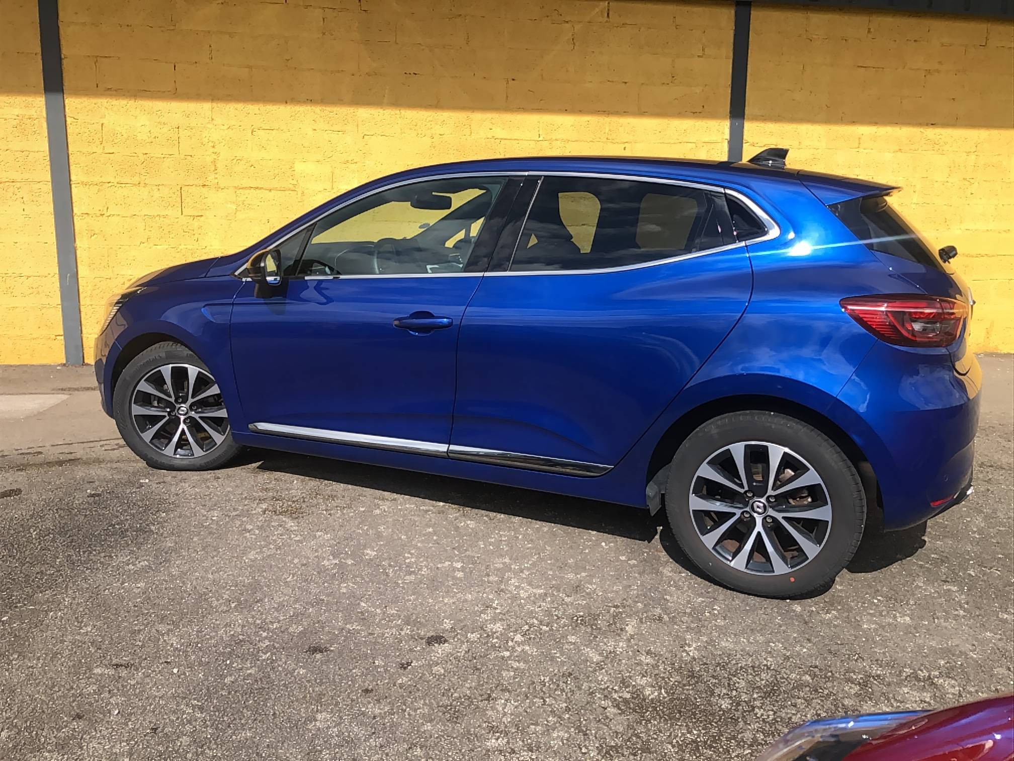 Vente en ligne Renault Clio 5 Clio TCe 90 au prix de 16 490 €