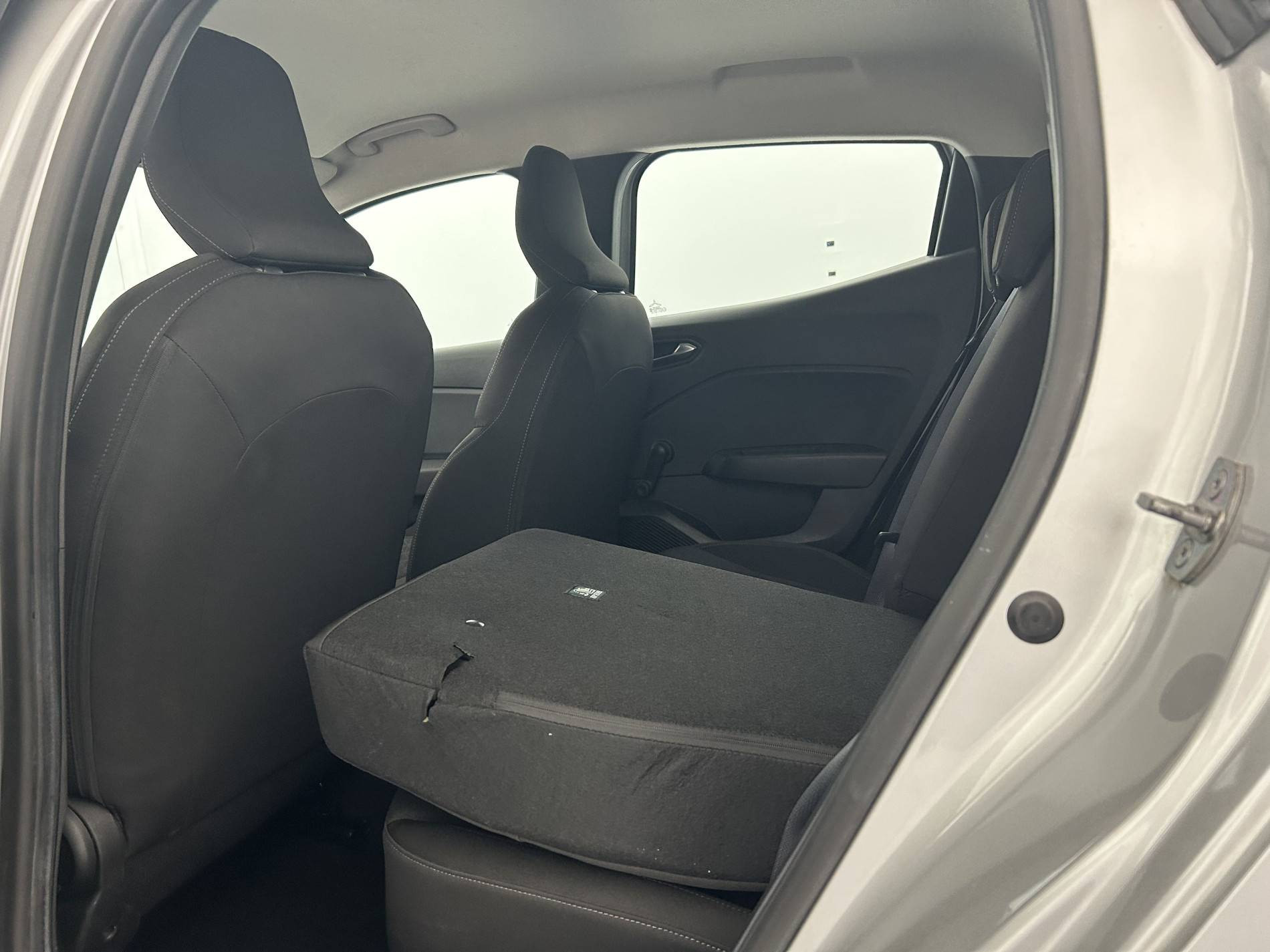 Vente en ligne Renault Clio 5 Clio TCe 90 au prix de 14 490 €