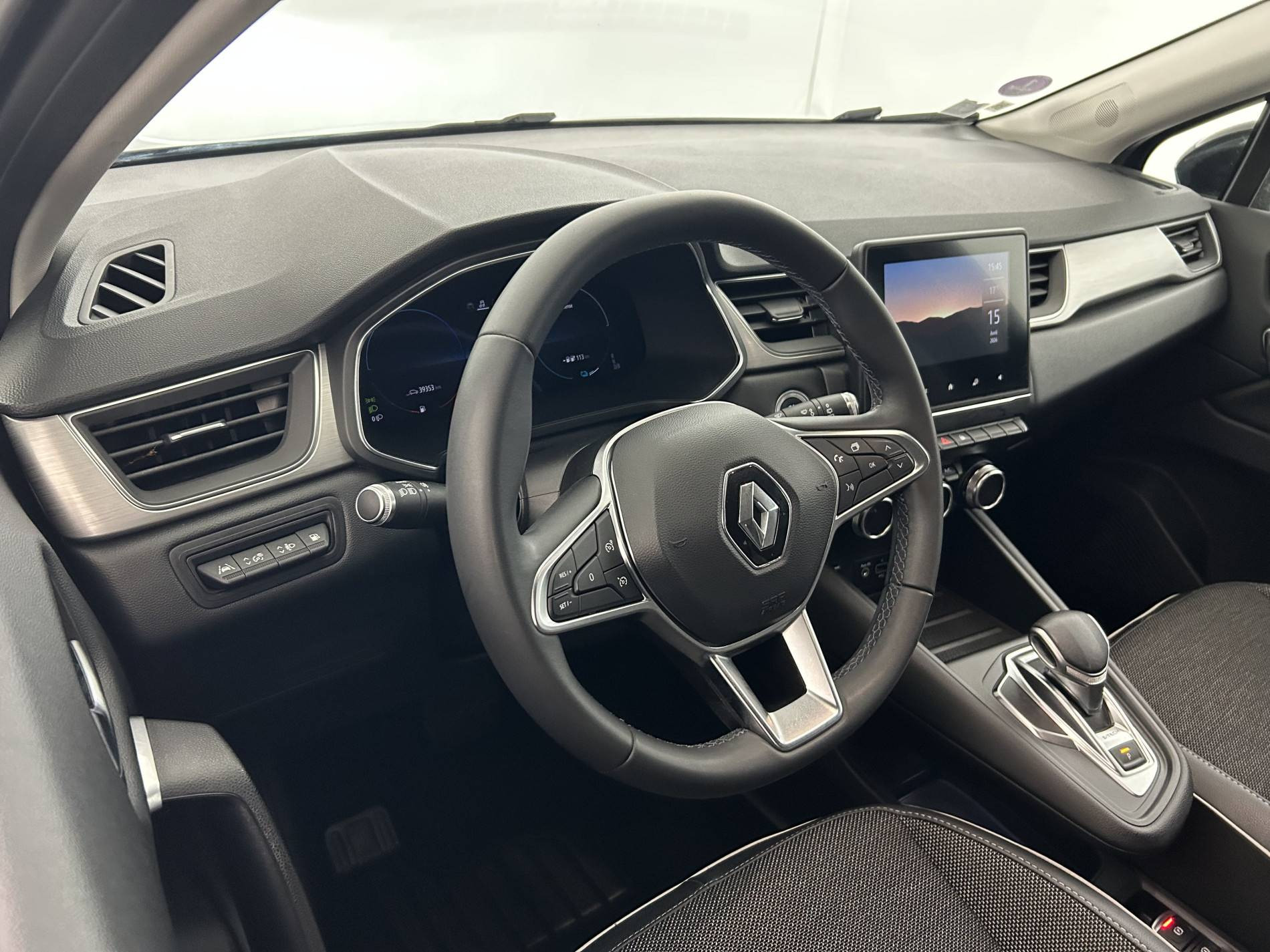 Vente en ligne Renault Captur  E-Tech Plug-in 160 au prix de 15 500 €
