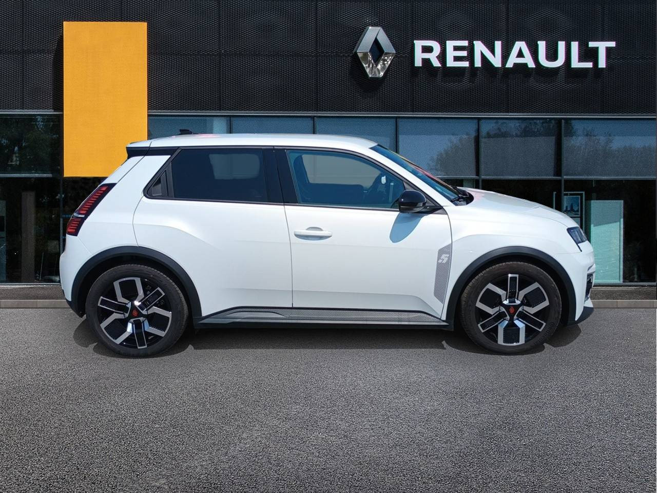 Vente en ligne Renault R5 E-Tech  150 ch autonomie confort au prix de 26 950 €