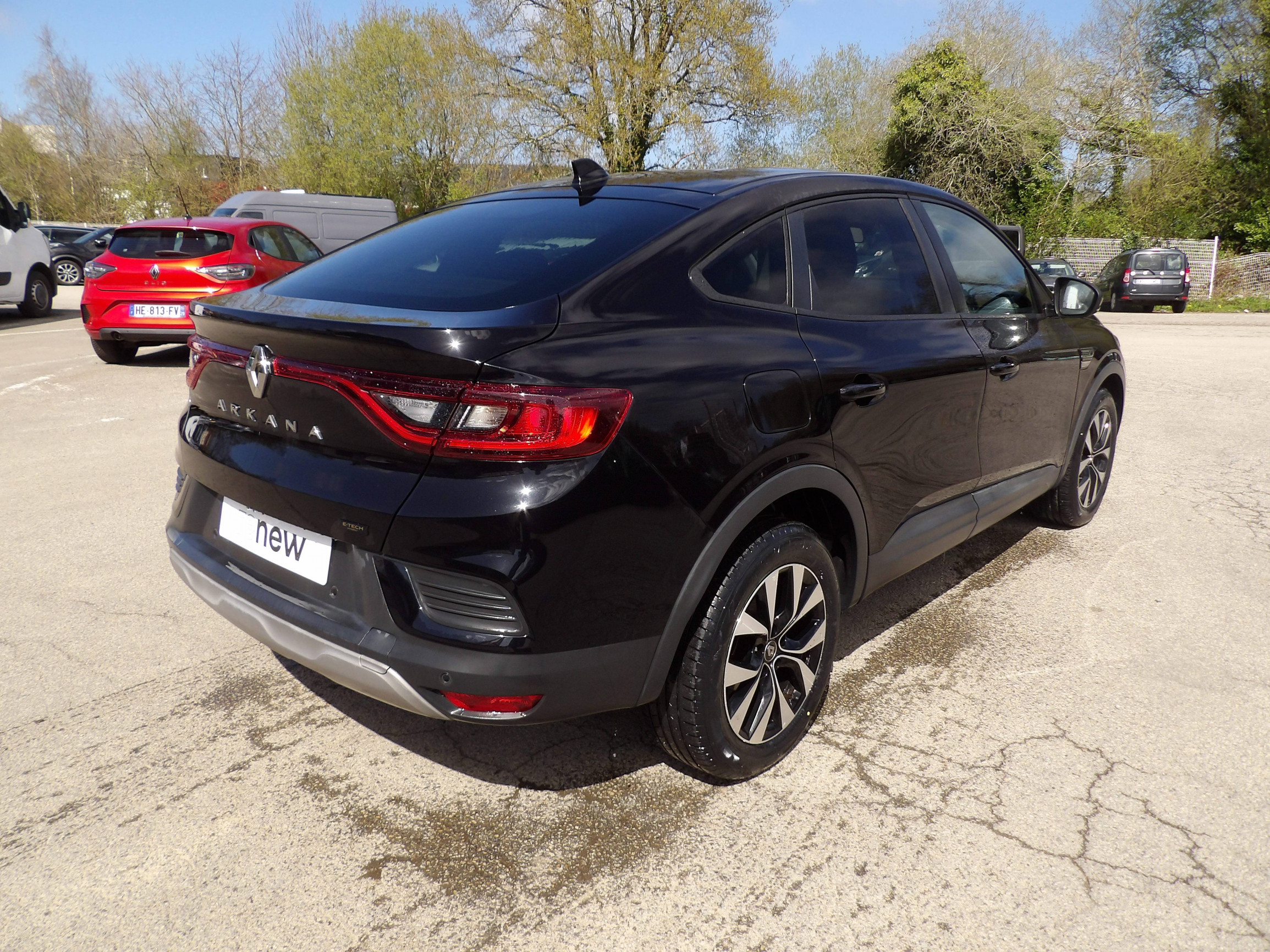 Vente en ligne Renault Arkana  E-Tech hybride 145 - 22 au prix de 19 999 €