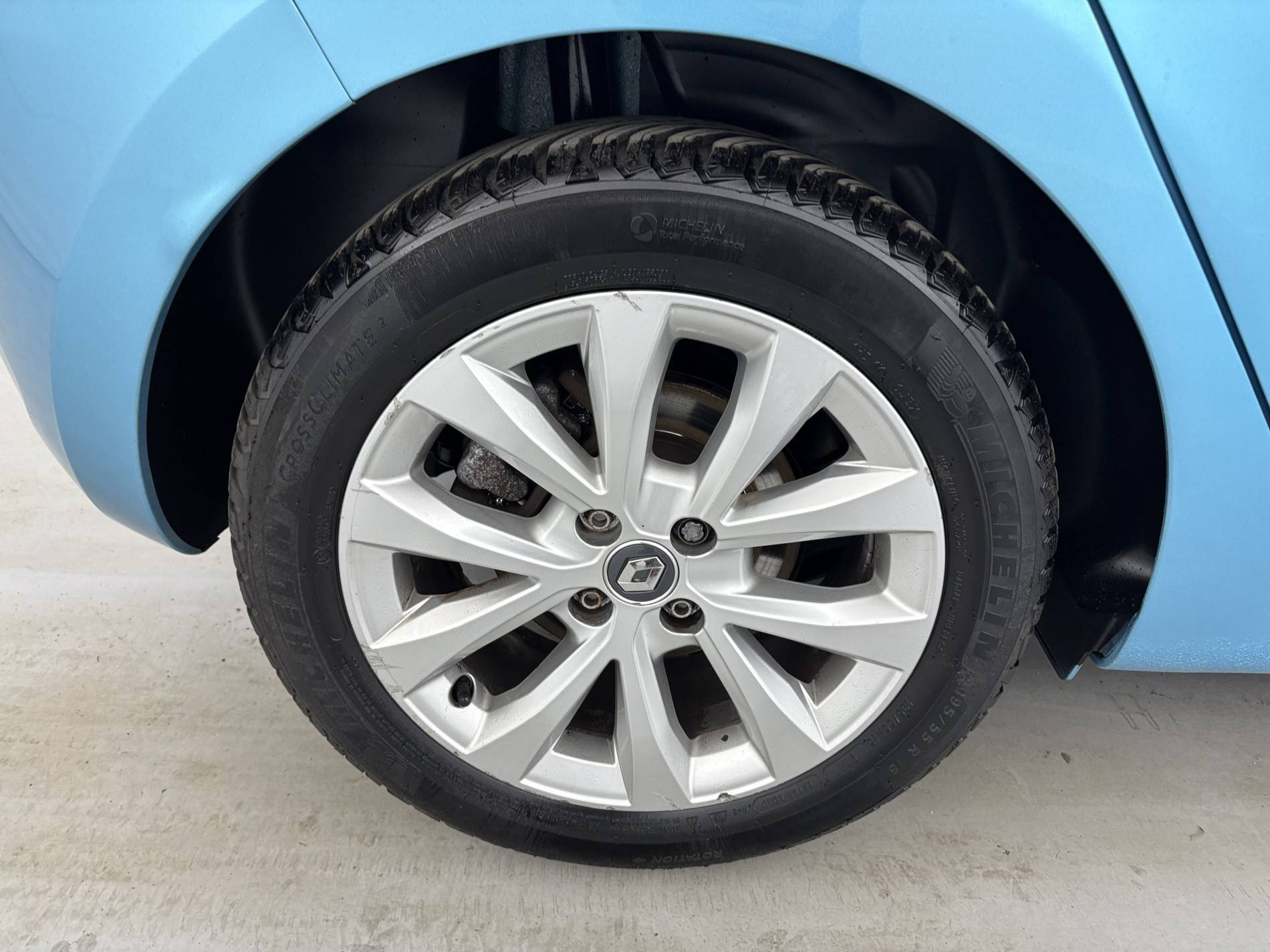 Vente en ligne Renault Clio 5 Clio TCe 130 EDC FAP au prix de 11 990 €