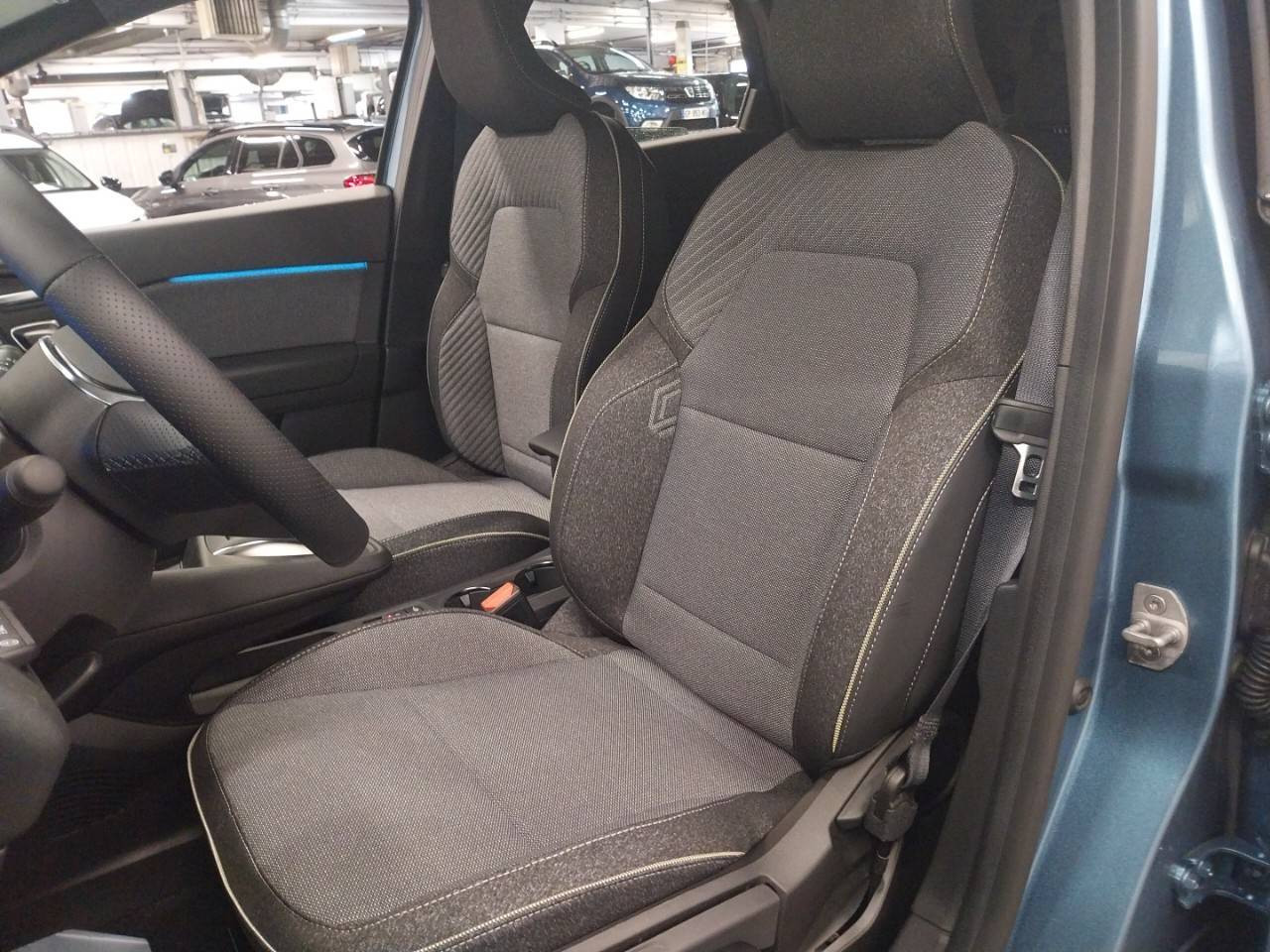 Vente en ligne Renault Symbioz  E-Tech full hybrid 160 ch au prix de 35 960 €