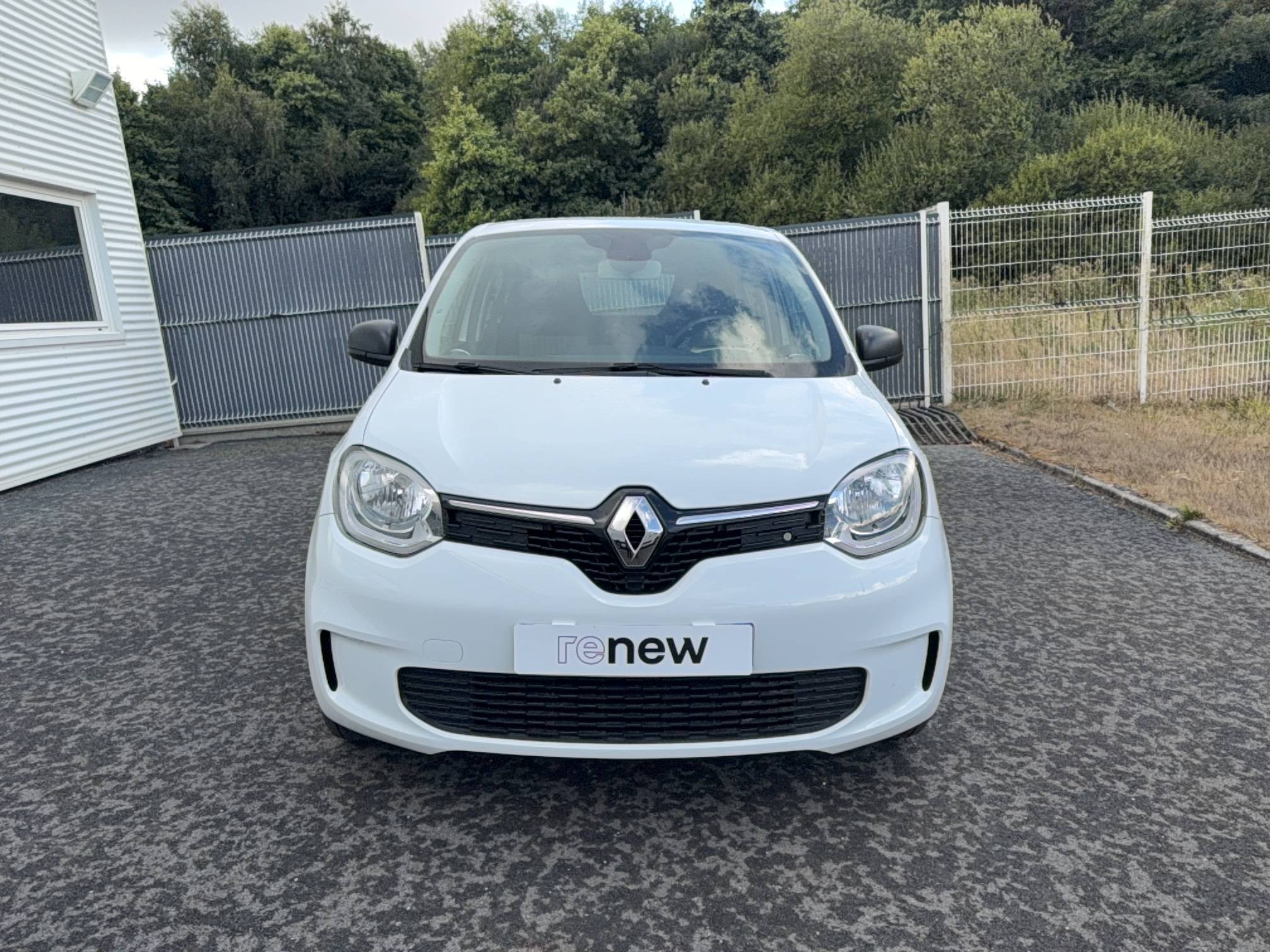 Vente en ligne Renault Twingo Electrique Twingo III E-Tech au prix de 12 990 €