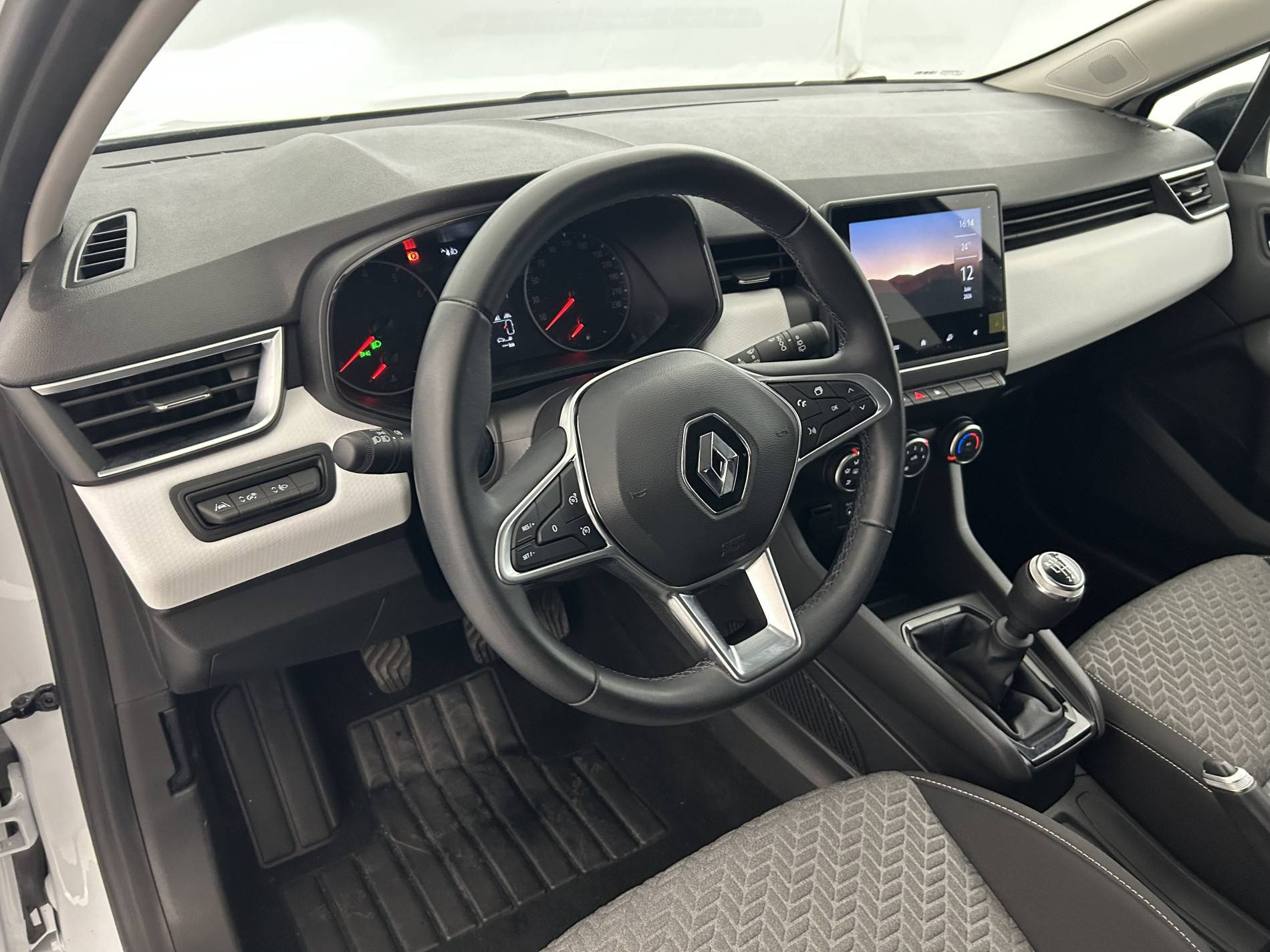 Vente en ligne Renault Clio 5 Clio TCe 90 au prix de 13 790 €