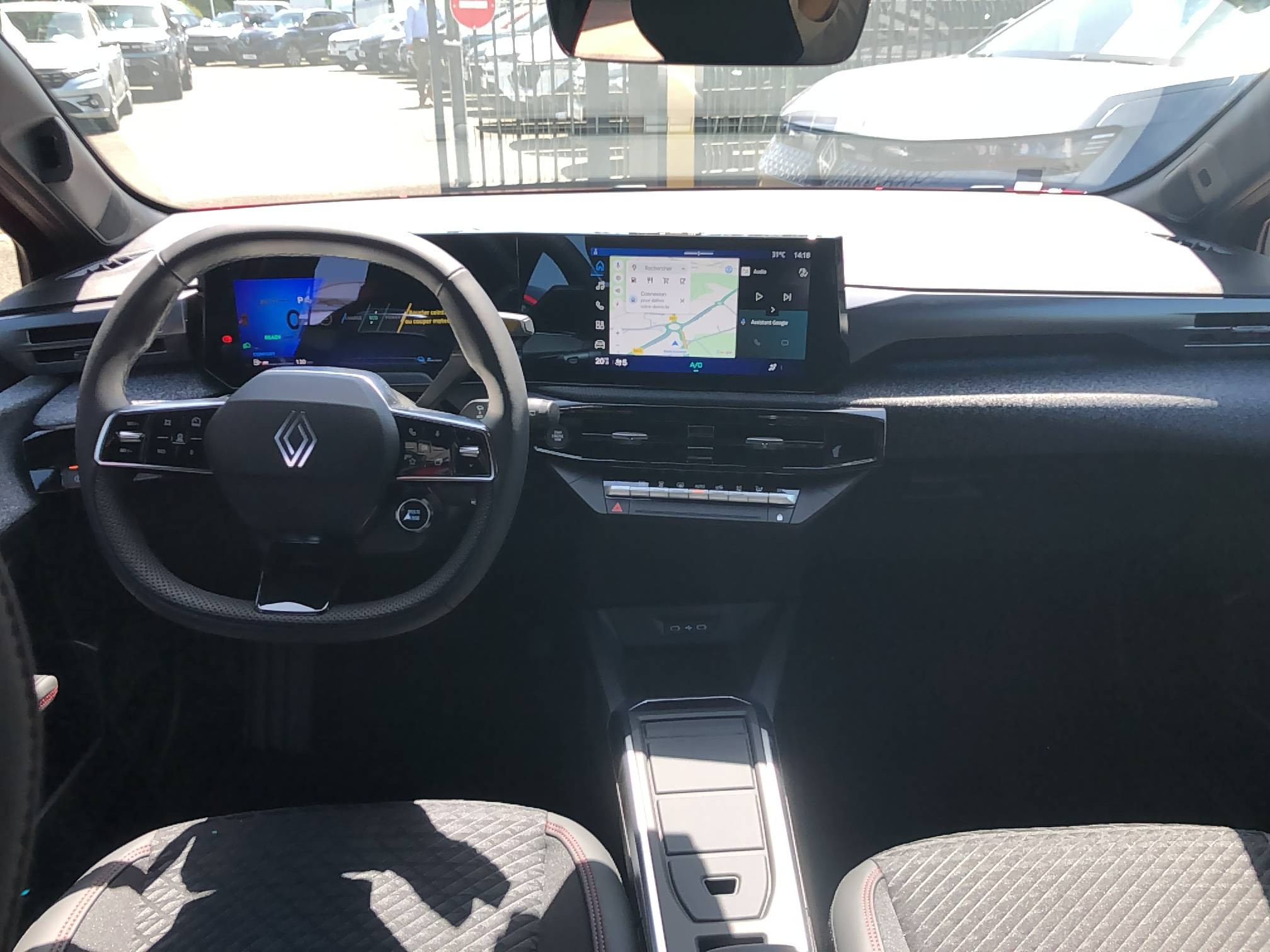 Vente en ligne Renault Clio 6 Clio E-Tech full hybrid 160 ch au prix de 26 990 €