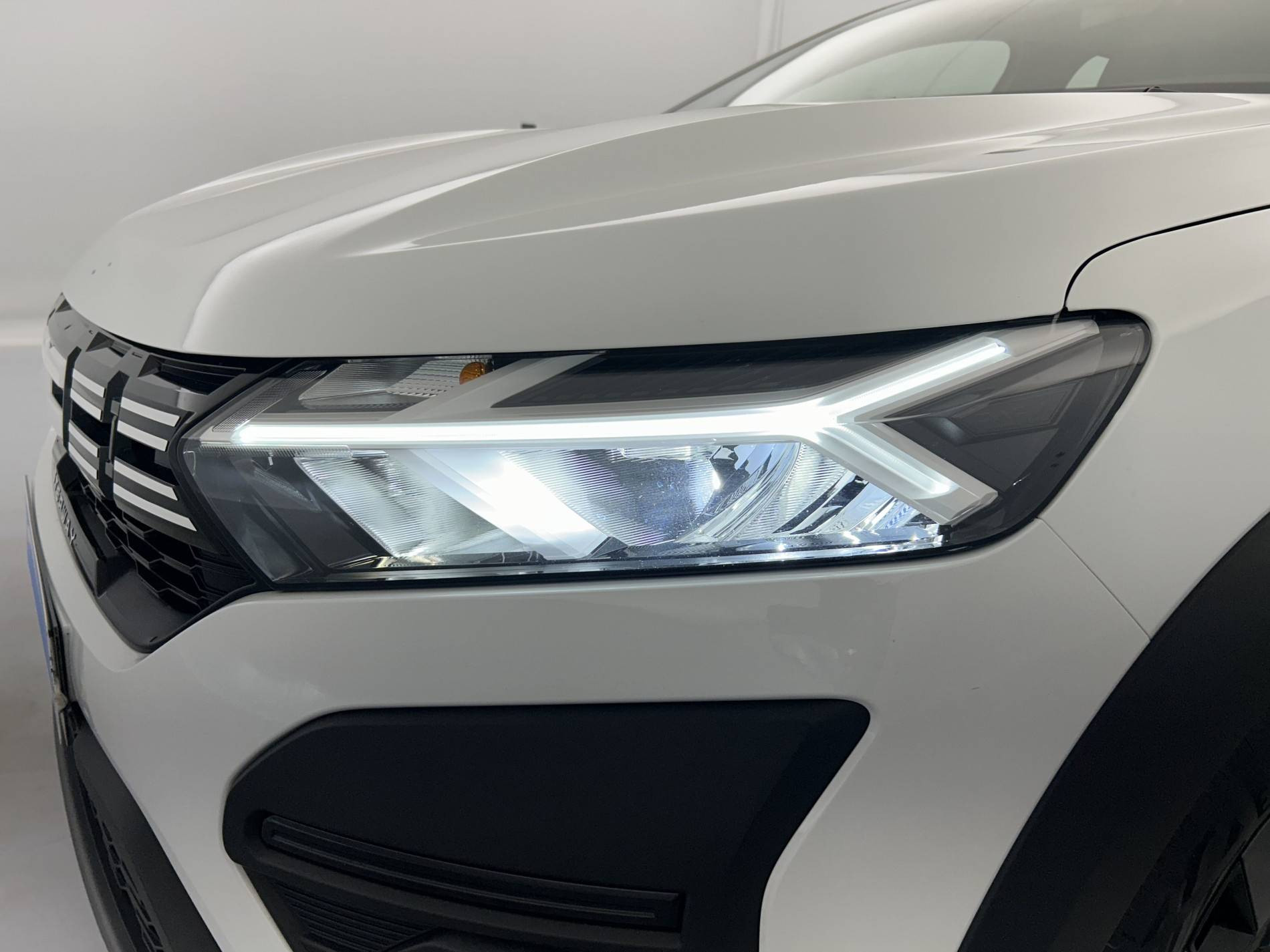 Vente en ligne Dacia Sandero  ECO-G 100 GSR2 au prix de 15 990 €