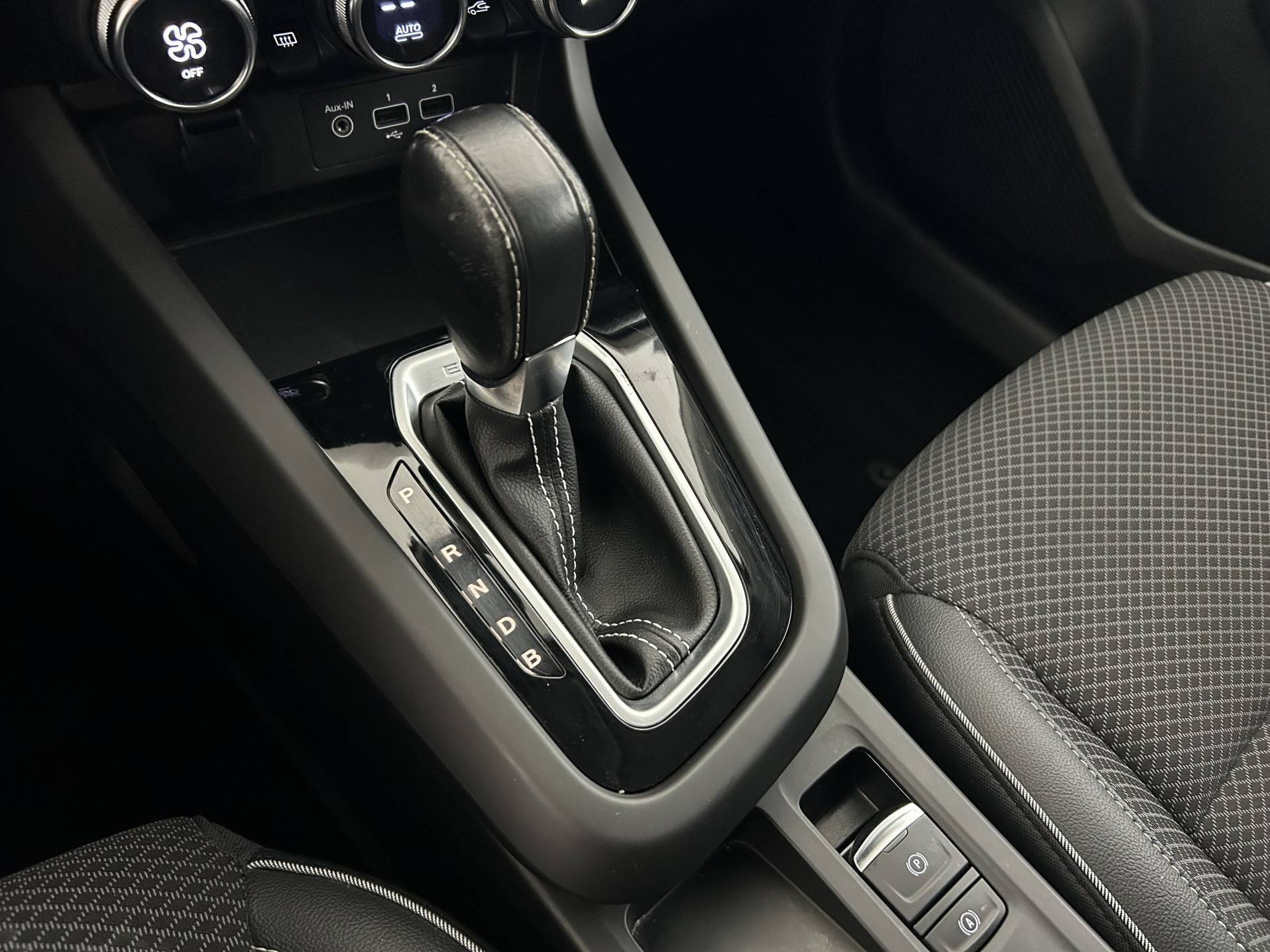 Vente en ligne Renault Arkana  E-Tech 145 - 21B au prix de 18 590 €