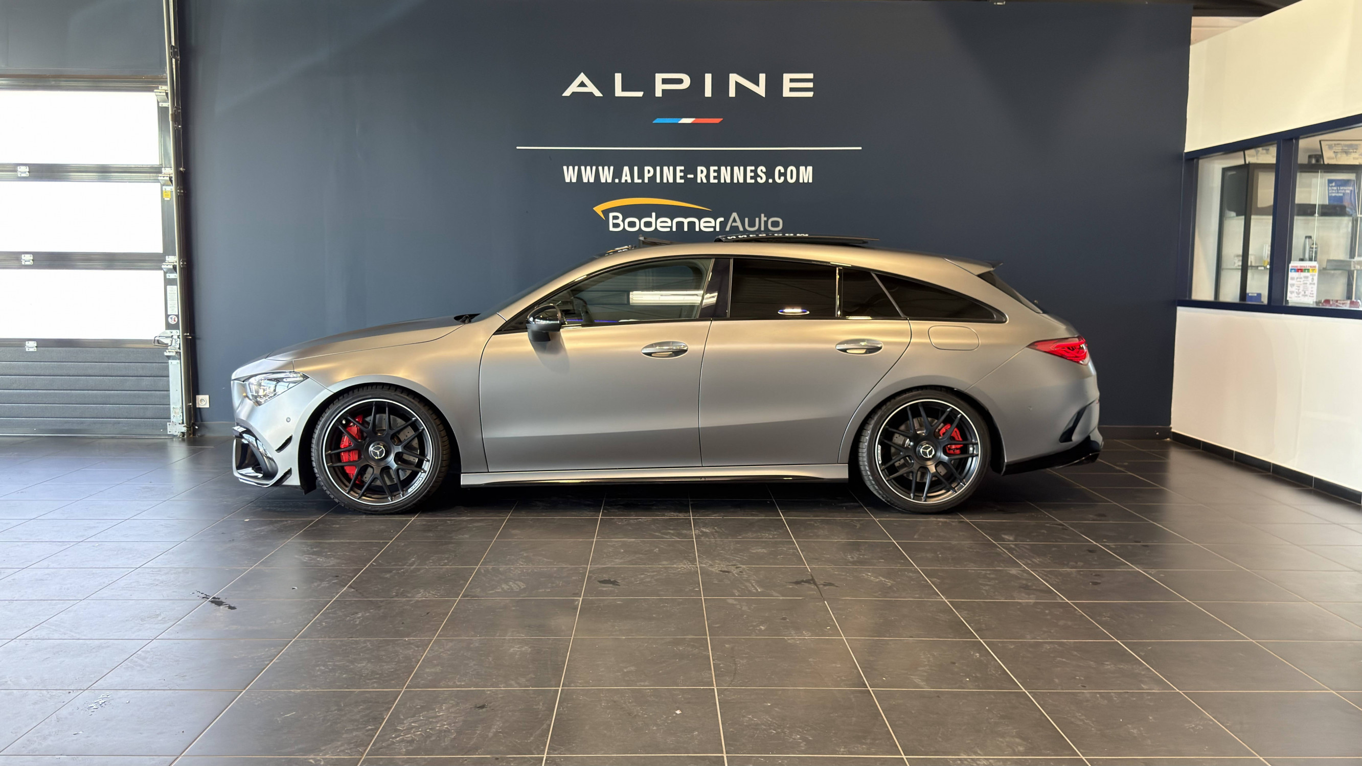 Vente en ligne Mercedes CLA Shooting Brake  45 S AMG 8G-DCT AMG 4Matic+ au prix de 56 990 €