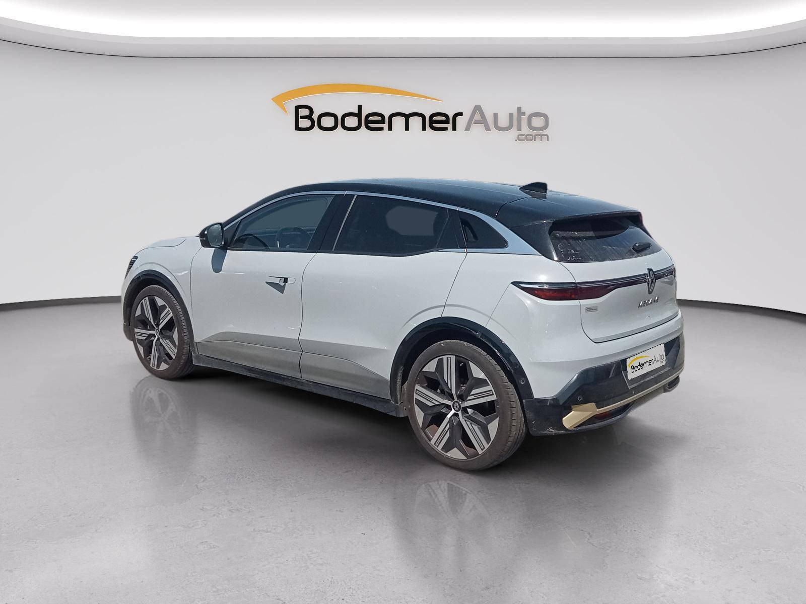 Vente en ligne Renault Megane E-Tech  EV60 220 ch super charge au prix de 24 950 €