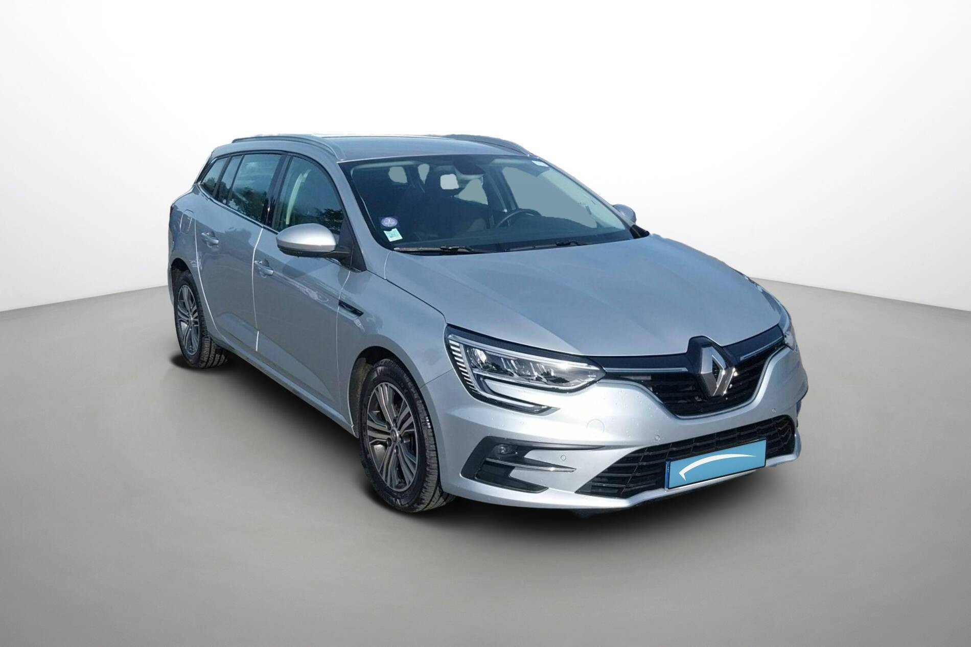 Vente en ligne Renault Megane 4 Estate  TCe 140 au prix de 15 990 €
