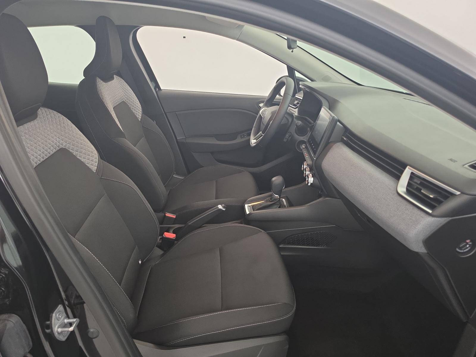 Vente en ligne Renault Clio 5 Clio E-Tech full hybrid 145 ch GSR2 au prix de 19 990 €