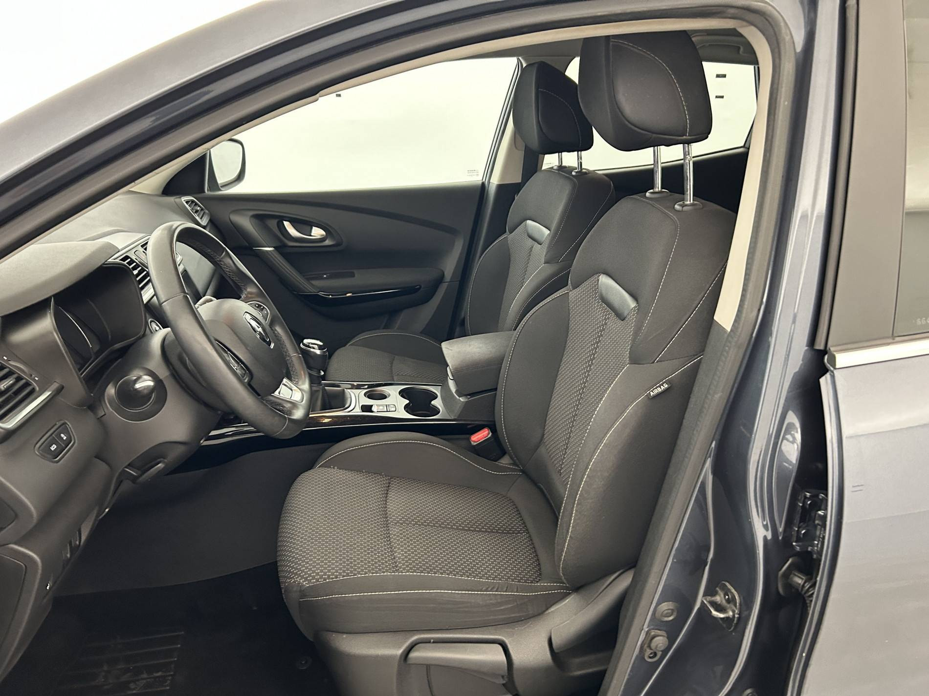 Vente en ligne Renault Kadjar  Blue dCi 115 au prix de 15 990 €