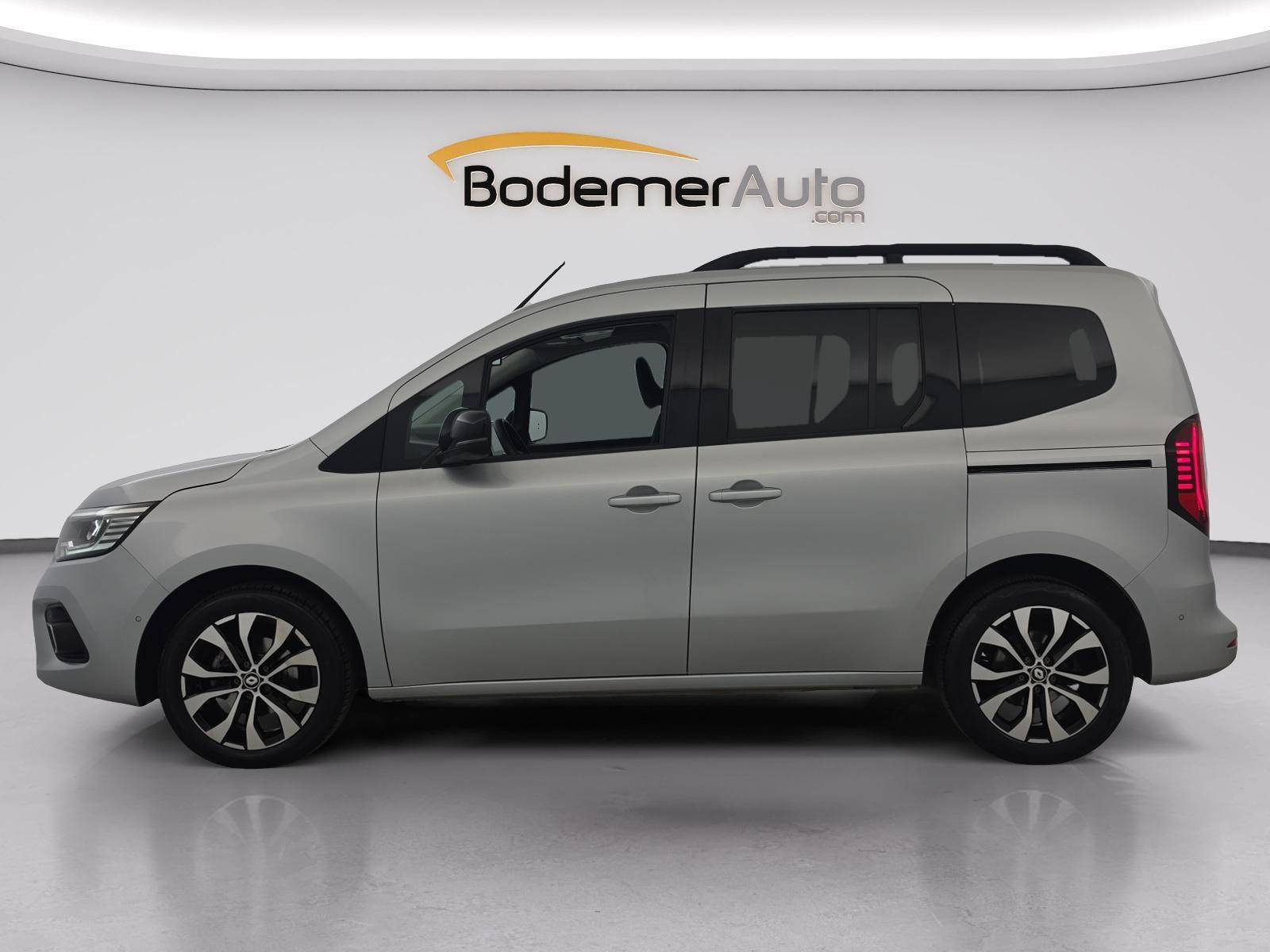 Vente en ligne Renault Kangoo  Blue dCi 115 au prix de 25 890 €