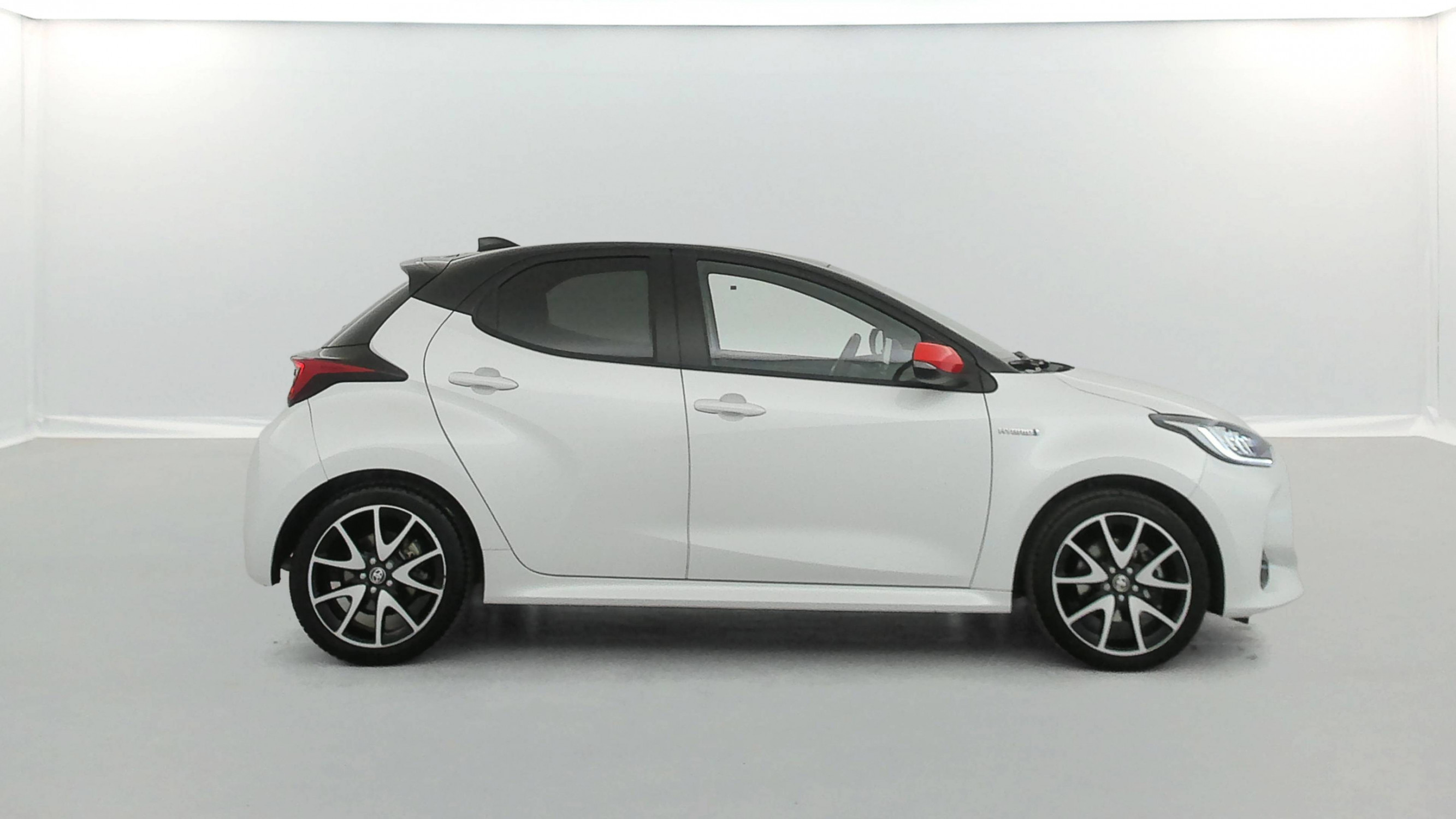 Vente en ligne Toyota Yaris Yaris Hybride 116h au prix de 18 500 €