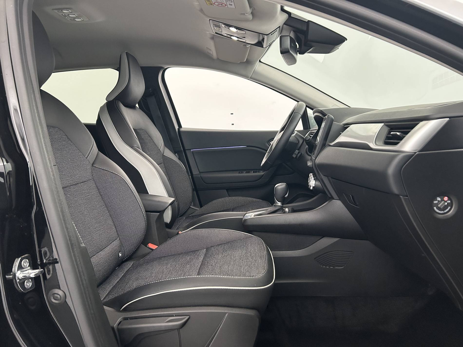 Vente en ligne Renault Captur  E-Tech 145 - 21 au prix de 19 290 €