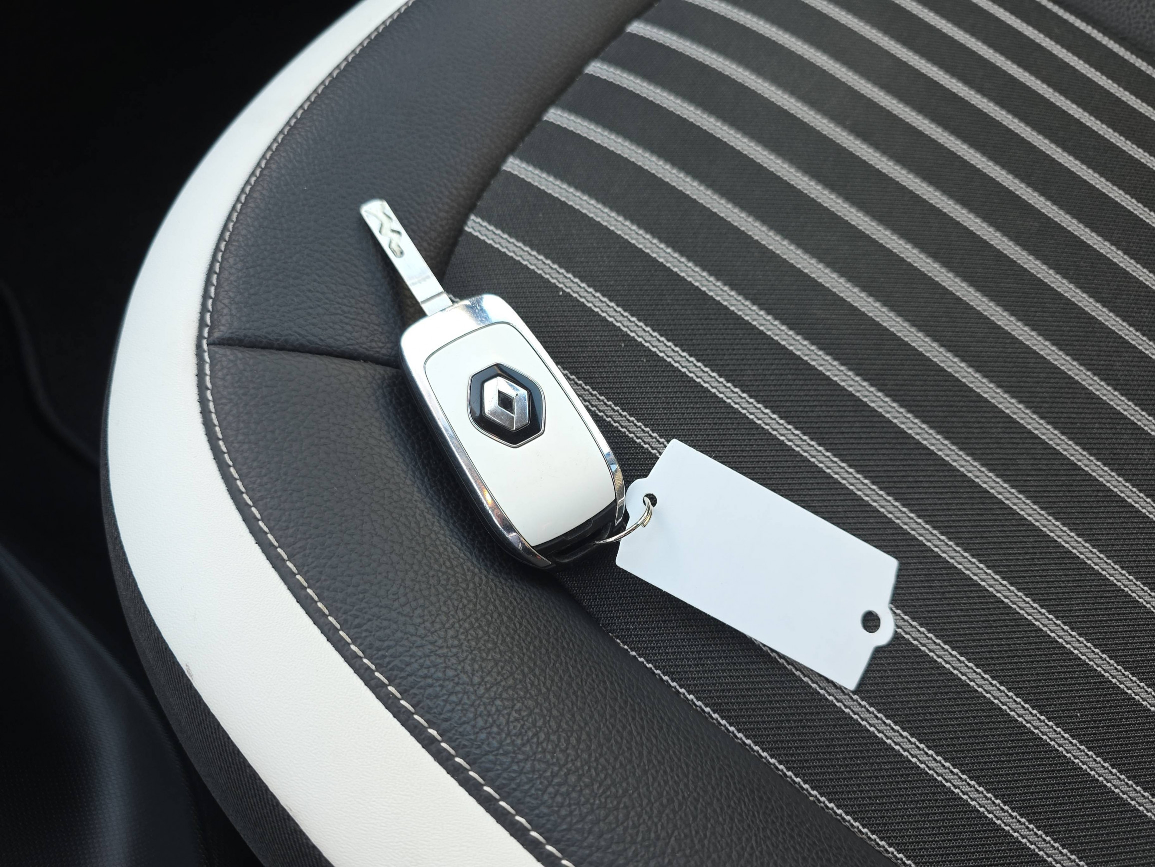 Vente en ligne Renault Twingo Electrique Twingo III Achat Intégral - 21 au prix de 12 290 €
