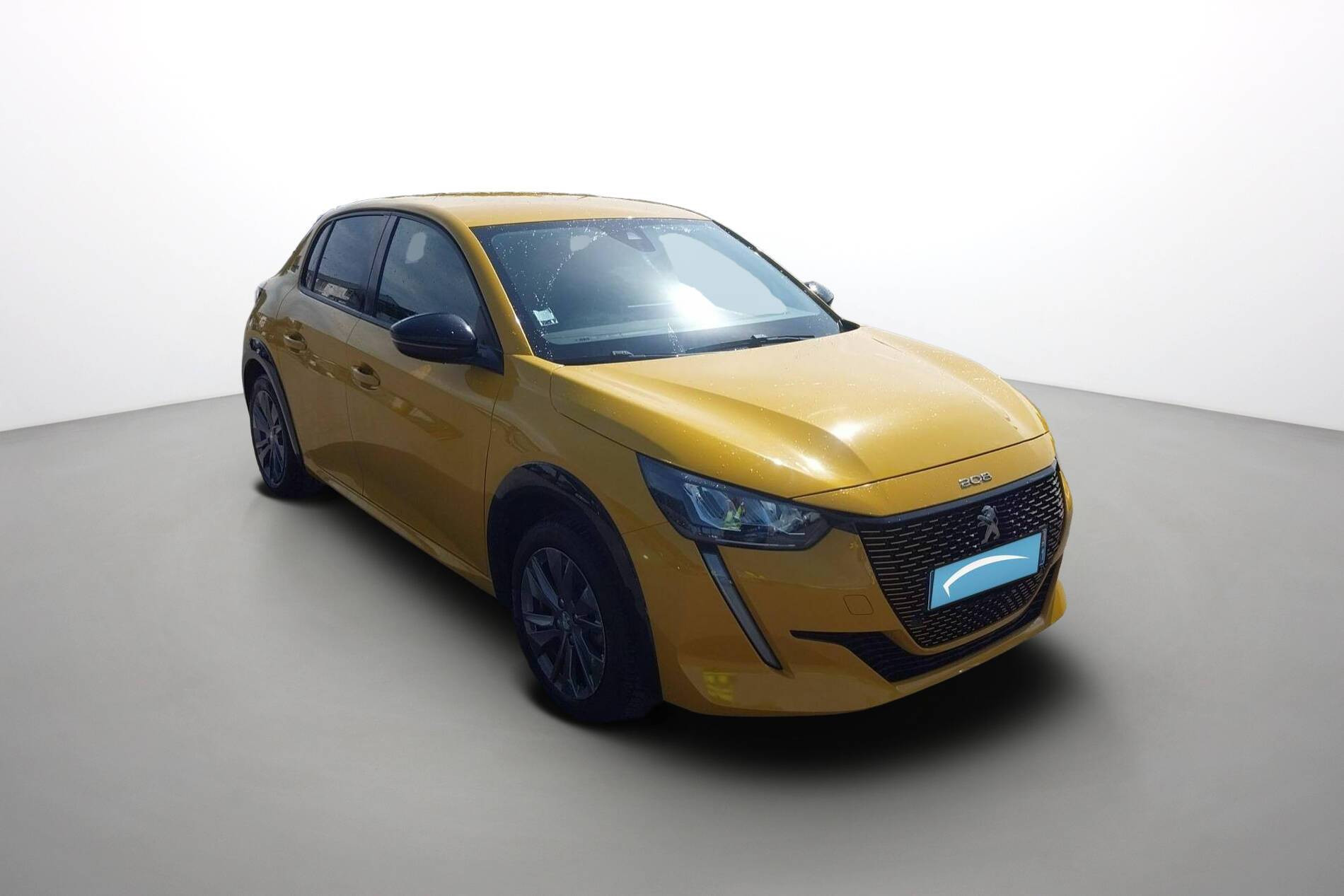Vente en ligne Peugeot E-208  50 kWh 136ch au prix de 12 970 €