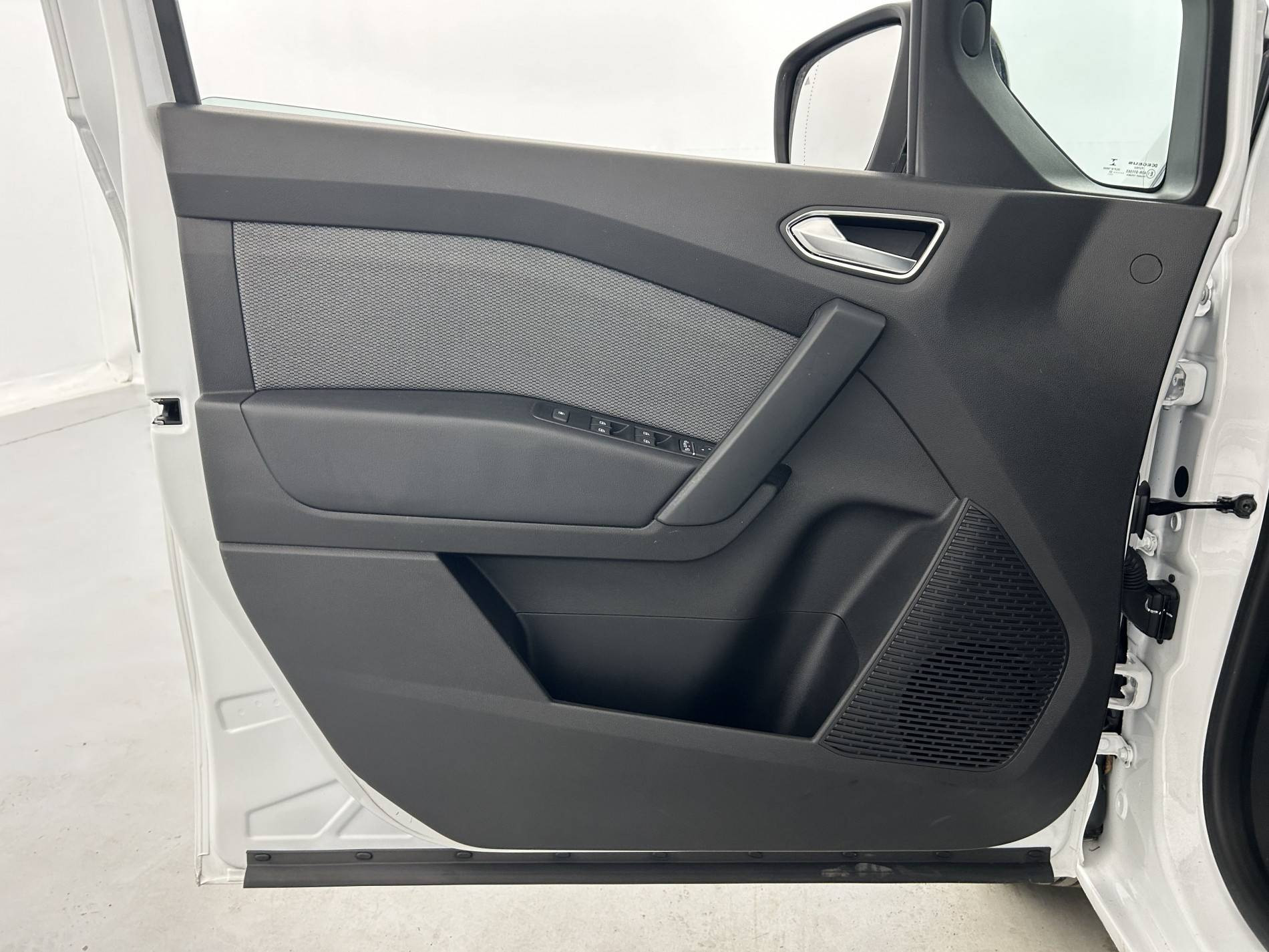 Vente en ligne Renault Kangoo  Blue dCi 95 au prix de 21 590 €