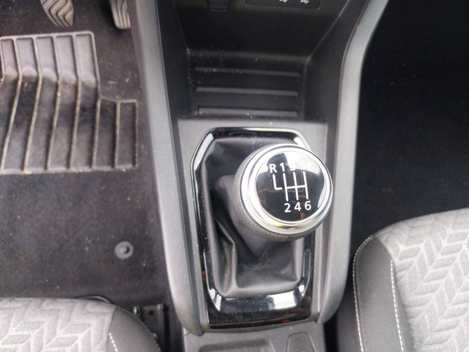 Vente en ligne Renault Clio 5 Clio TCe 90 au prix de 13 990 €